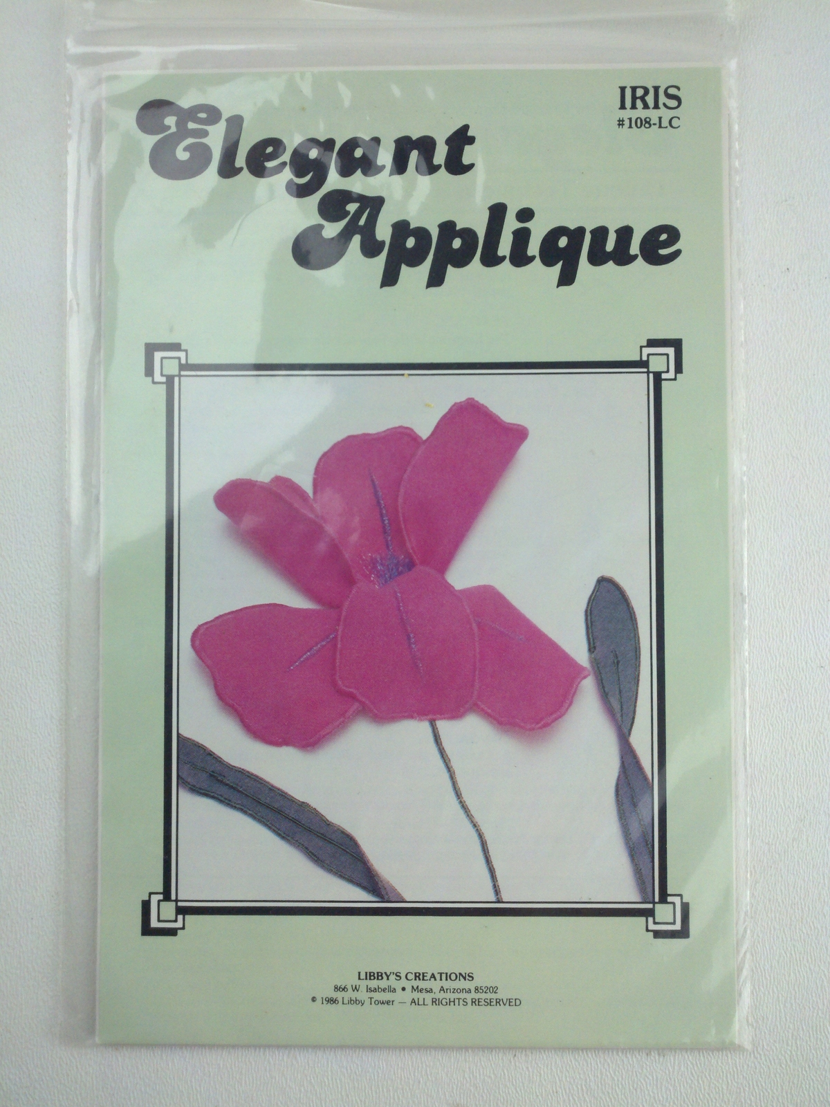 Elegant Applique 108-LC Iris