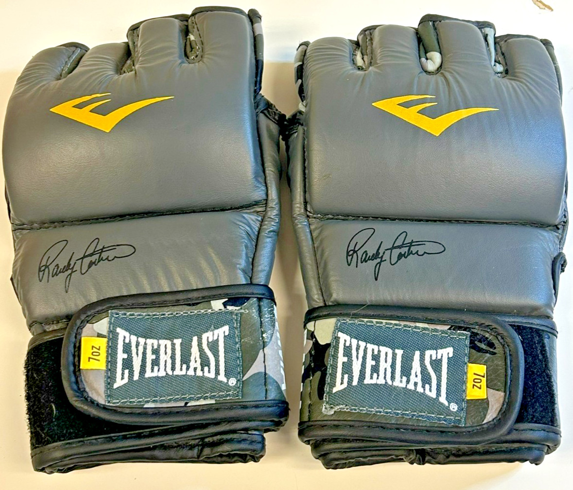 Everlast Randy Couture MMA Leather Gloves, S/M 7oz