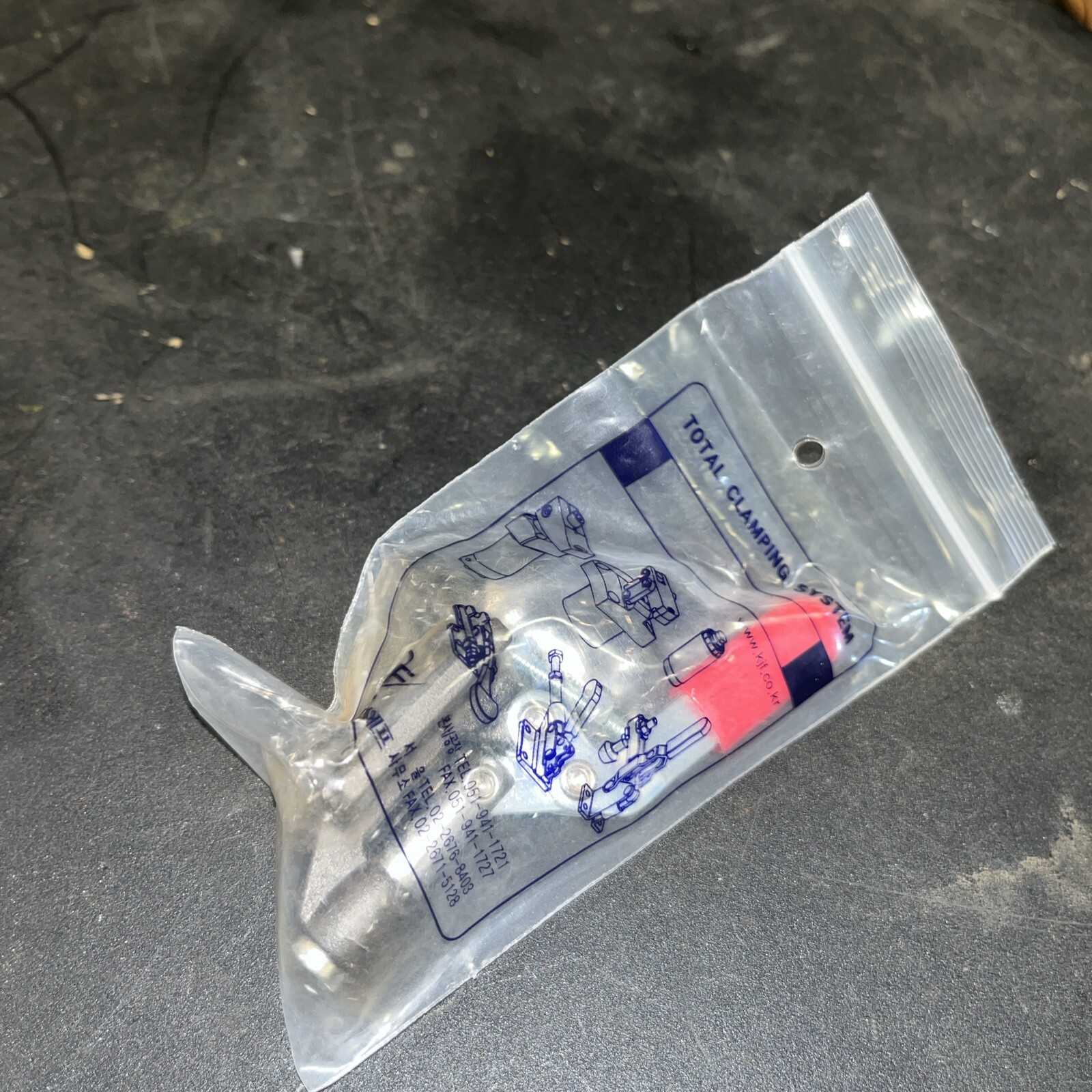 Peek Clamp #KJF-010-31F, Same Day Shipping, New Open Box, LG-1050