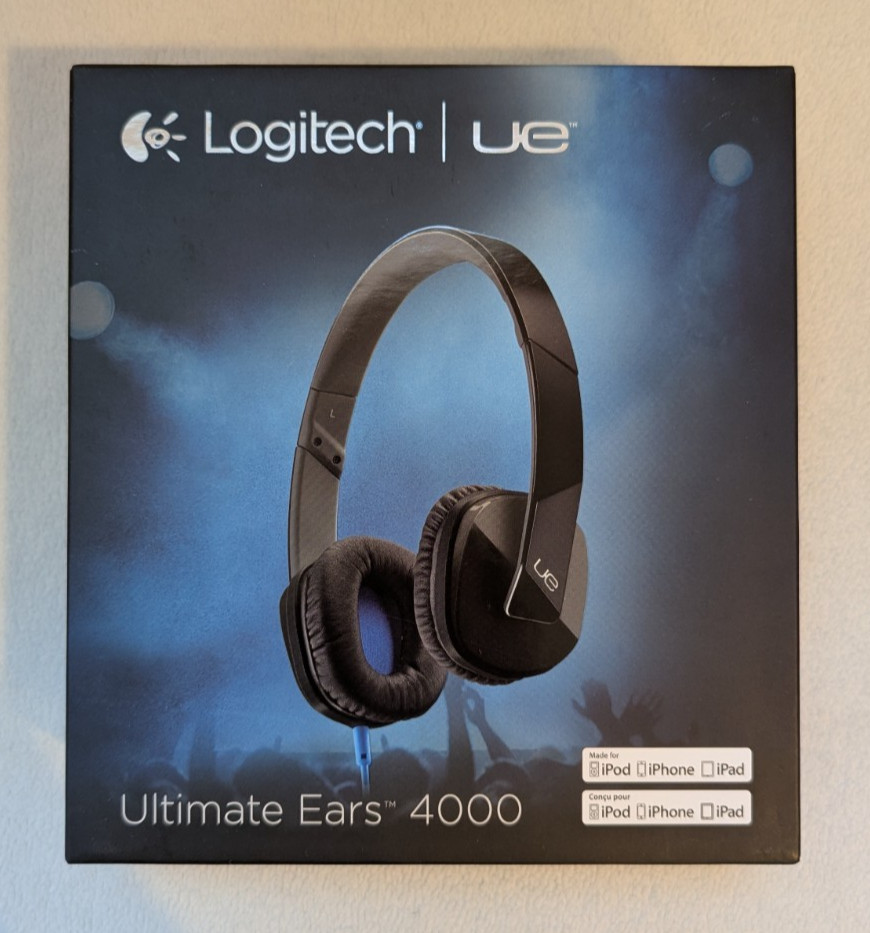 Logitech UE Ultimate Ears 4000 Wired Headphones Headset Microphone - Black - NEW