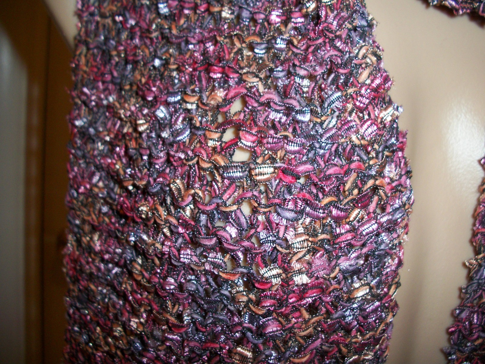 NEW - HAND KNIT CROCHET SHAWL WRAP SCARF BLACK / PINK SIZE 83" x 9" INCHES
