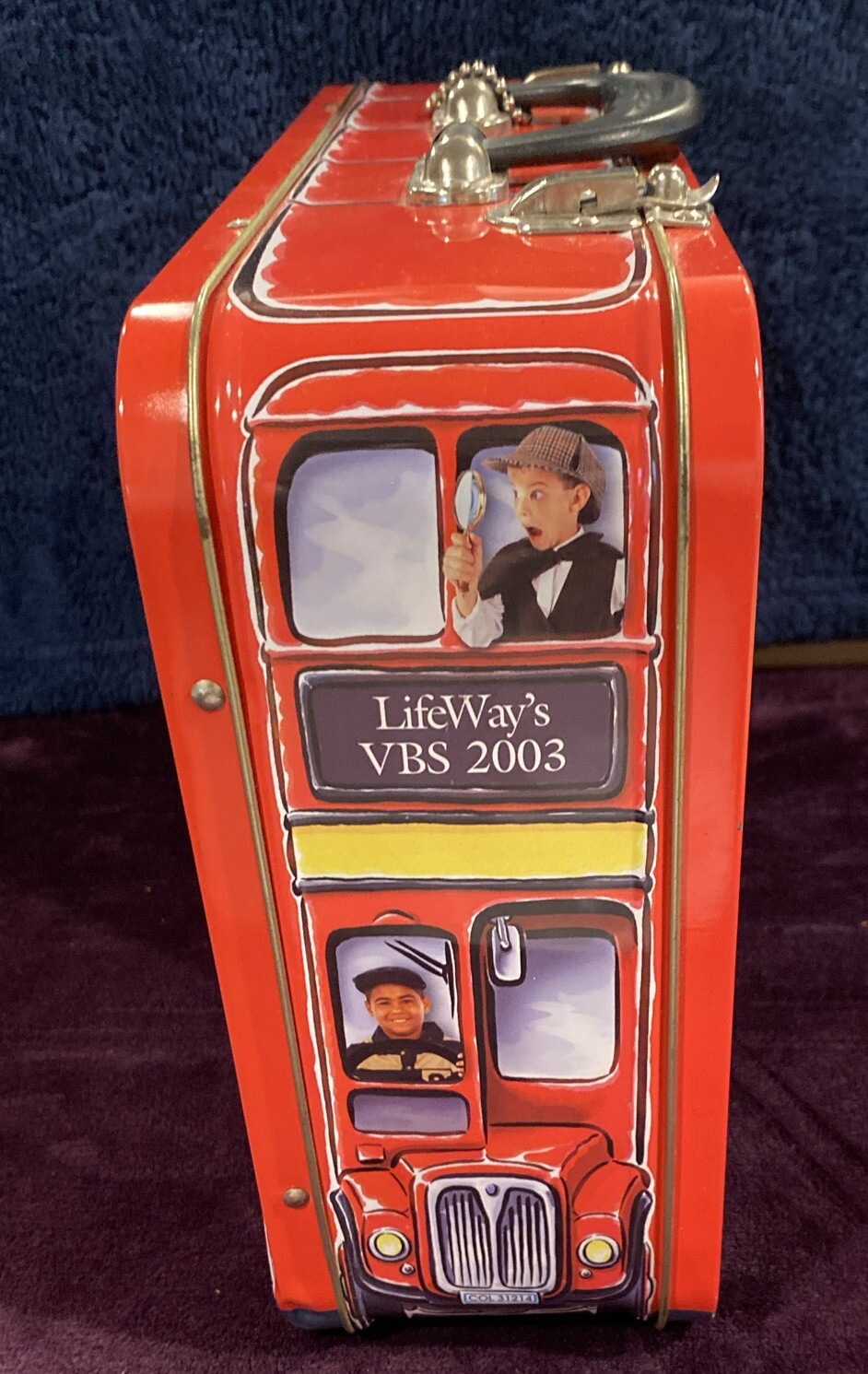 LIFEWAYS VBS 2003 KINGDOM CAPER TIN BUS EMPTY