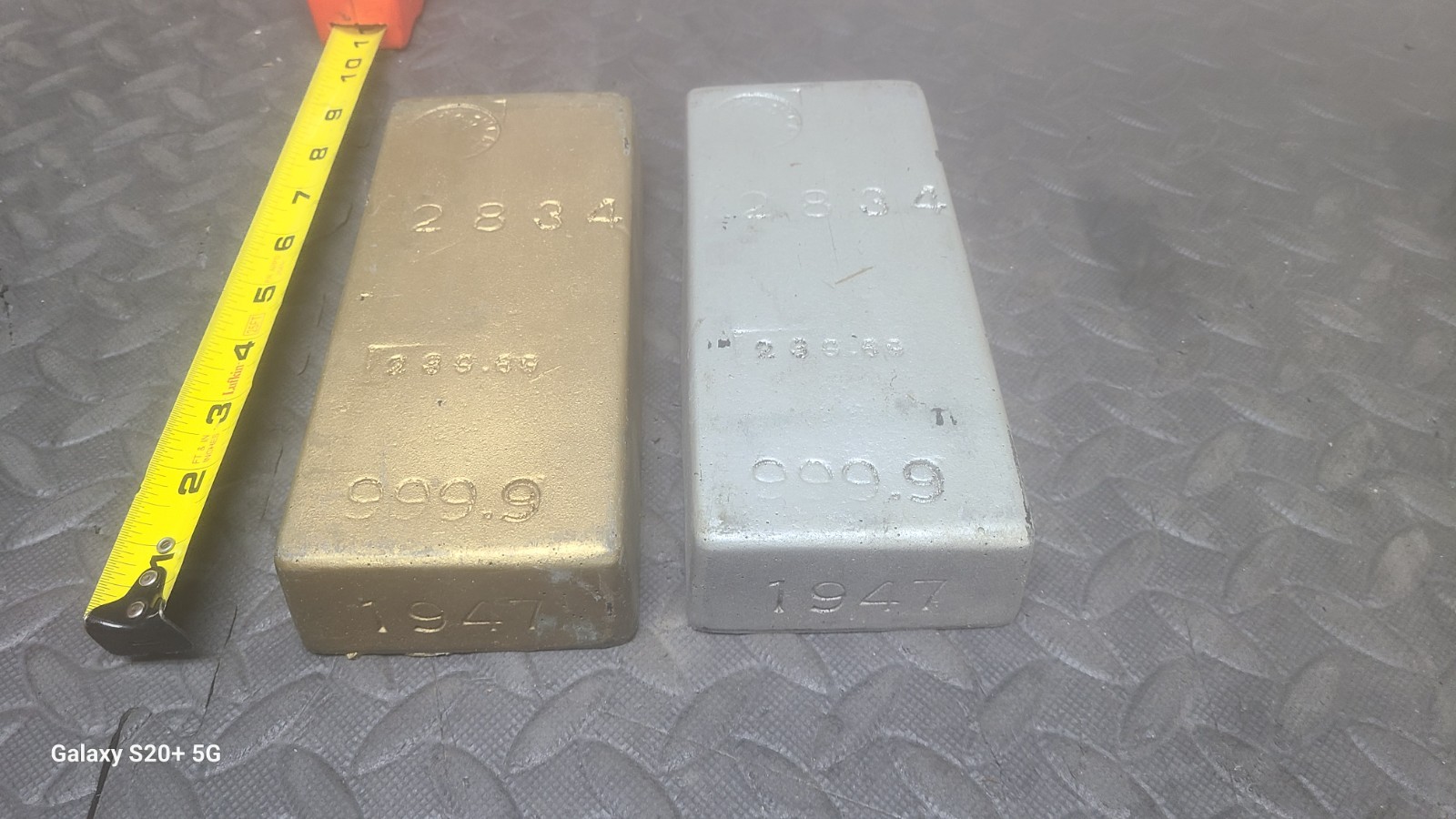 Vintage Movie Prop Gold & Silver Bars Used In Motion Pictures Replica Bullion 2