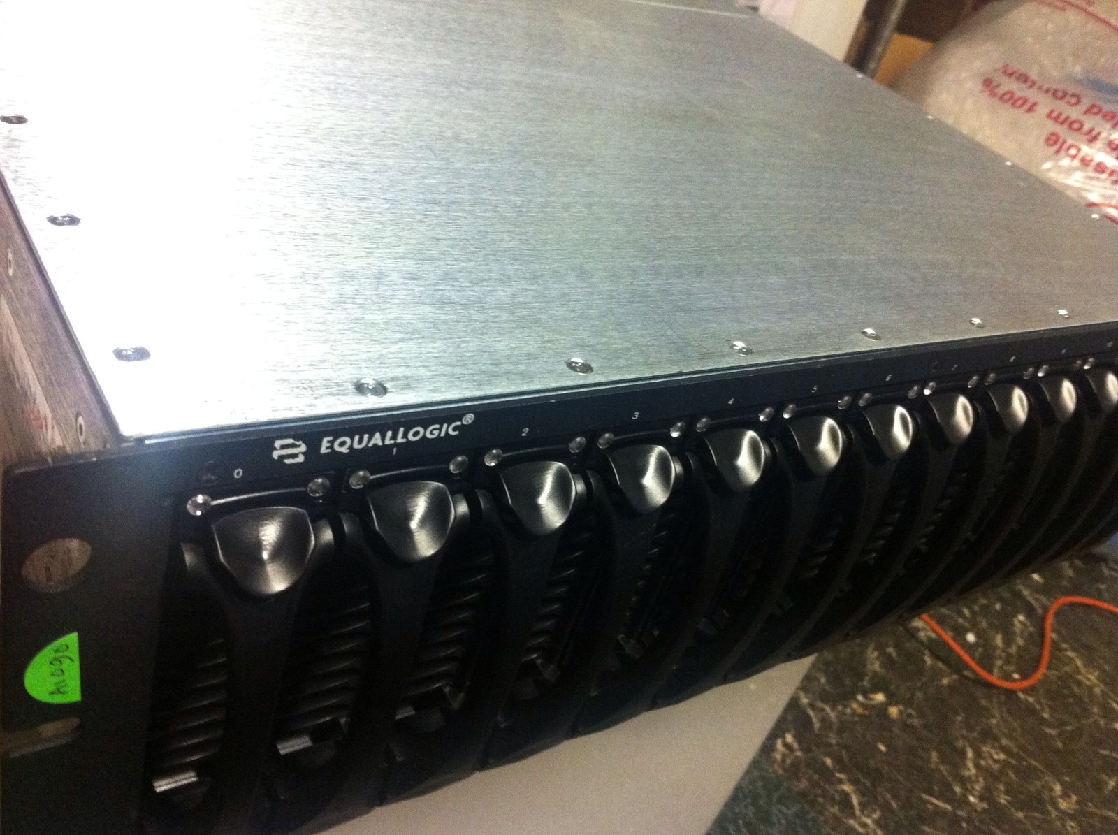 Dell EQUALLOGIC  PS Series PS400E SAN 14 x 750GB SATA 10.5TB HDD 2x CTRL 2x PSU