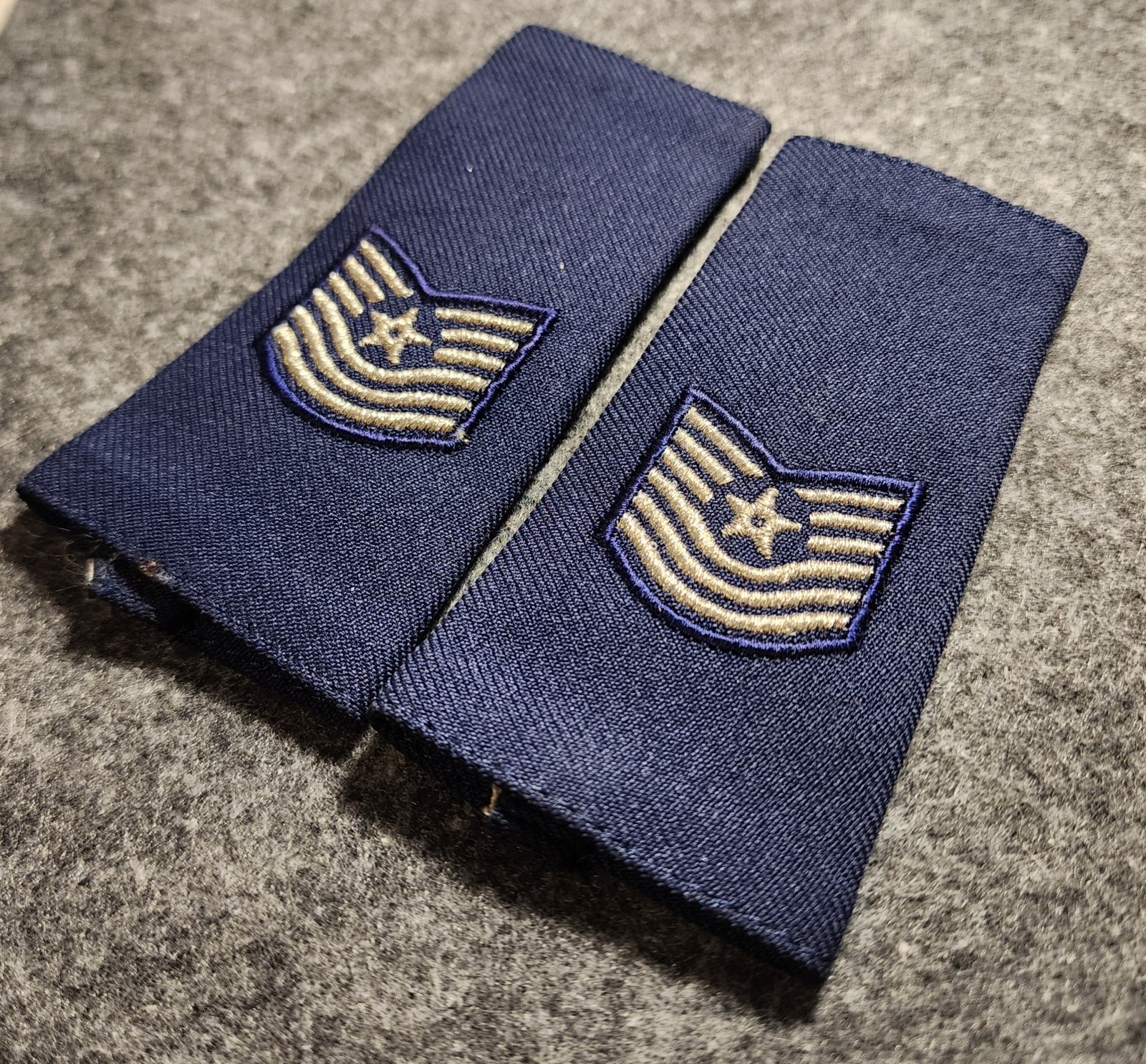 U. S. Air Force Master Sergeant E-7 Collar Insignia and Epaulets - Dated 4/85