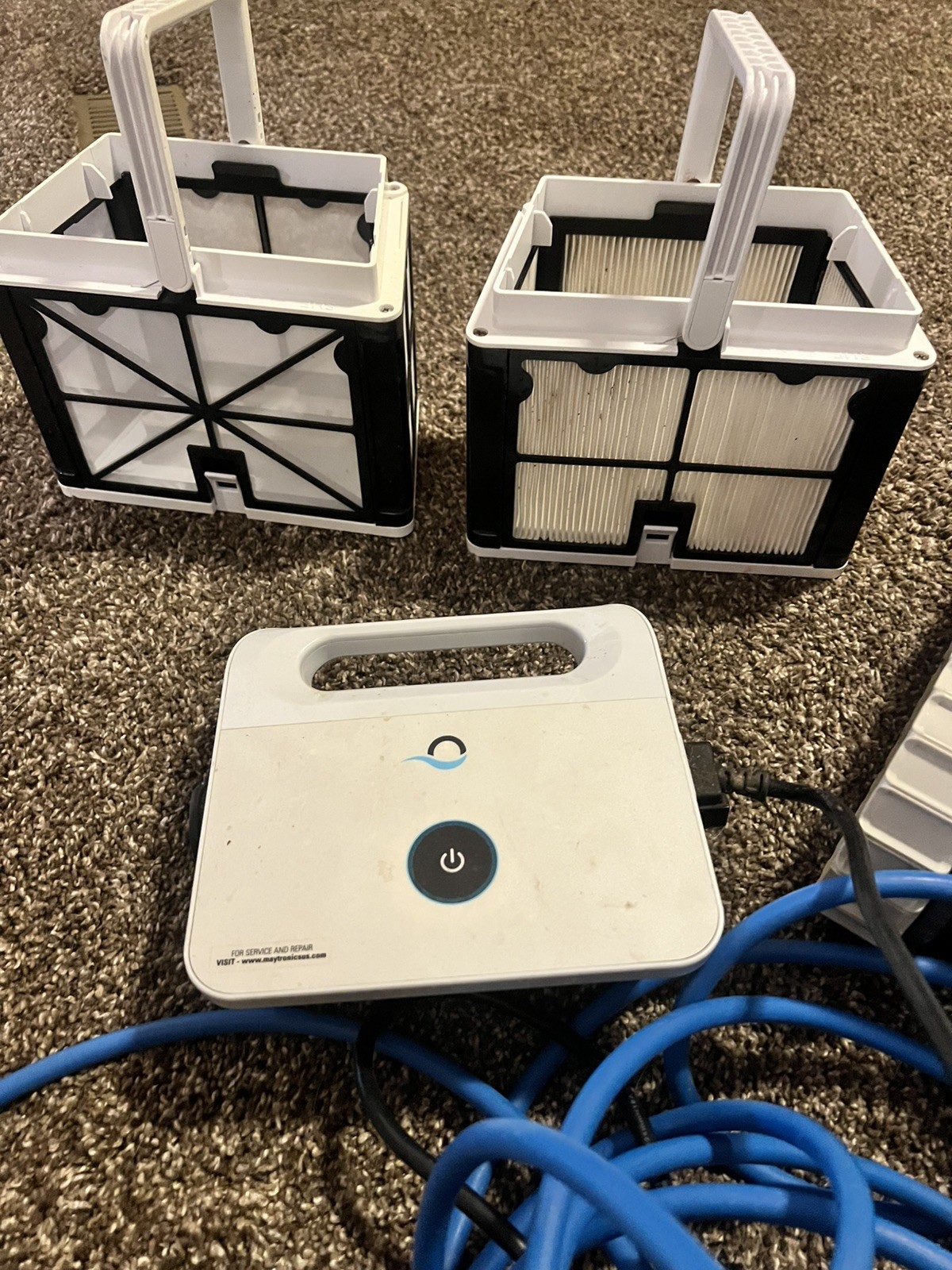 Dolphin E10 Automatic Robotic Pool Vacuum Cleaner, for parts or repair
