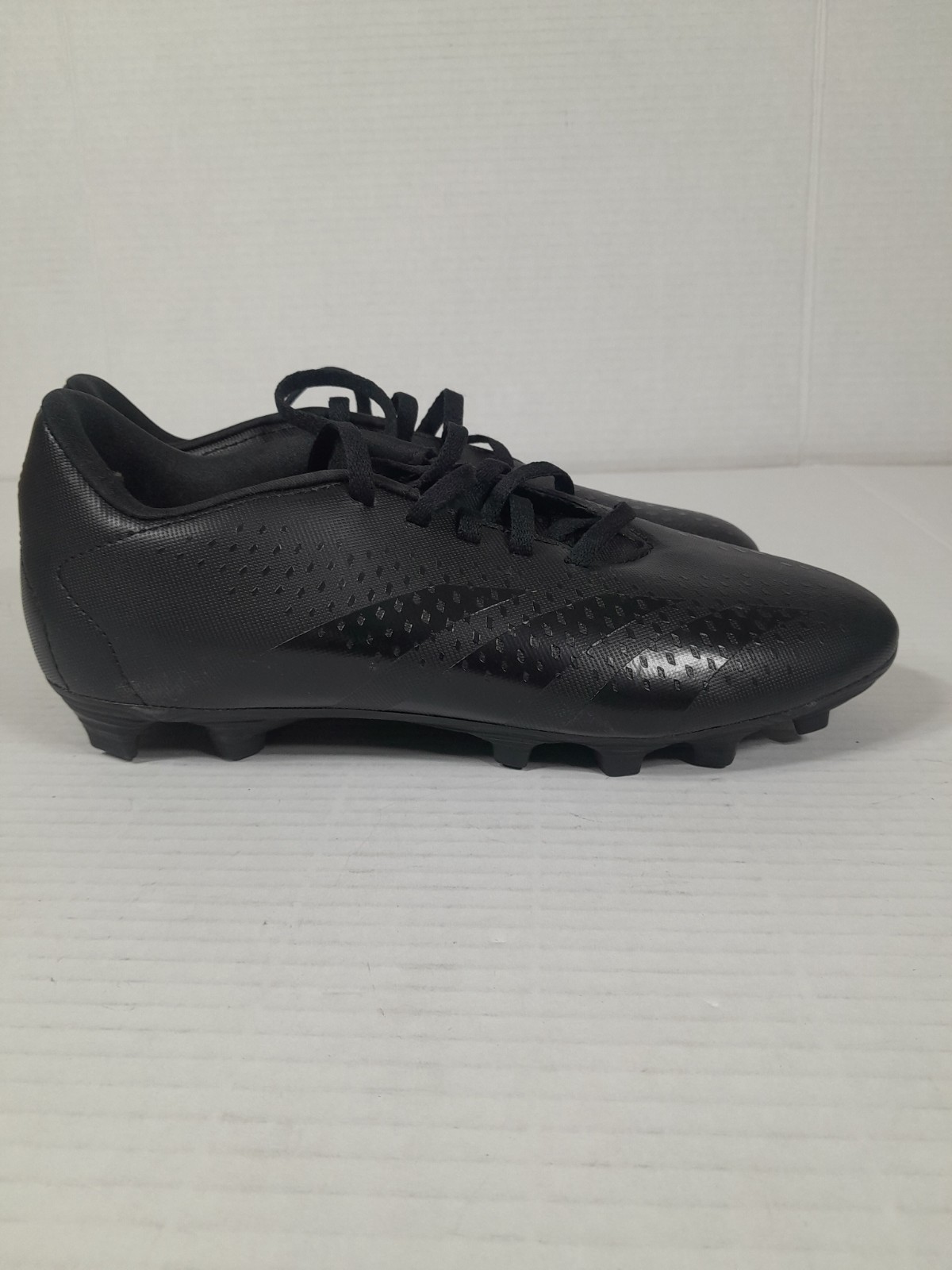 Adidas Predator Accuracy 4 FxG J Soccer Cleats Shoes HQ0950 Men 5 Women 6.5