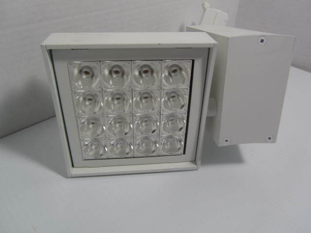 Amerlux CNTRV44.32 Contour Vertical 4×4 LED TRACK WALL WASH FIXTURE HEAD.