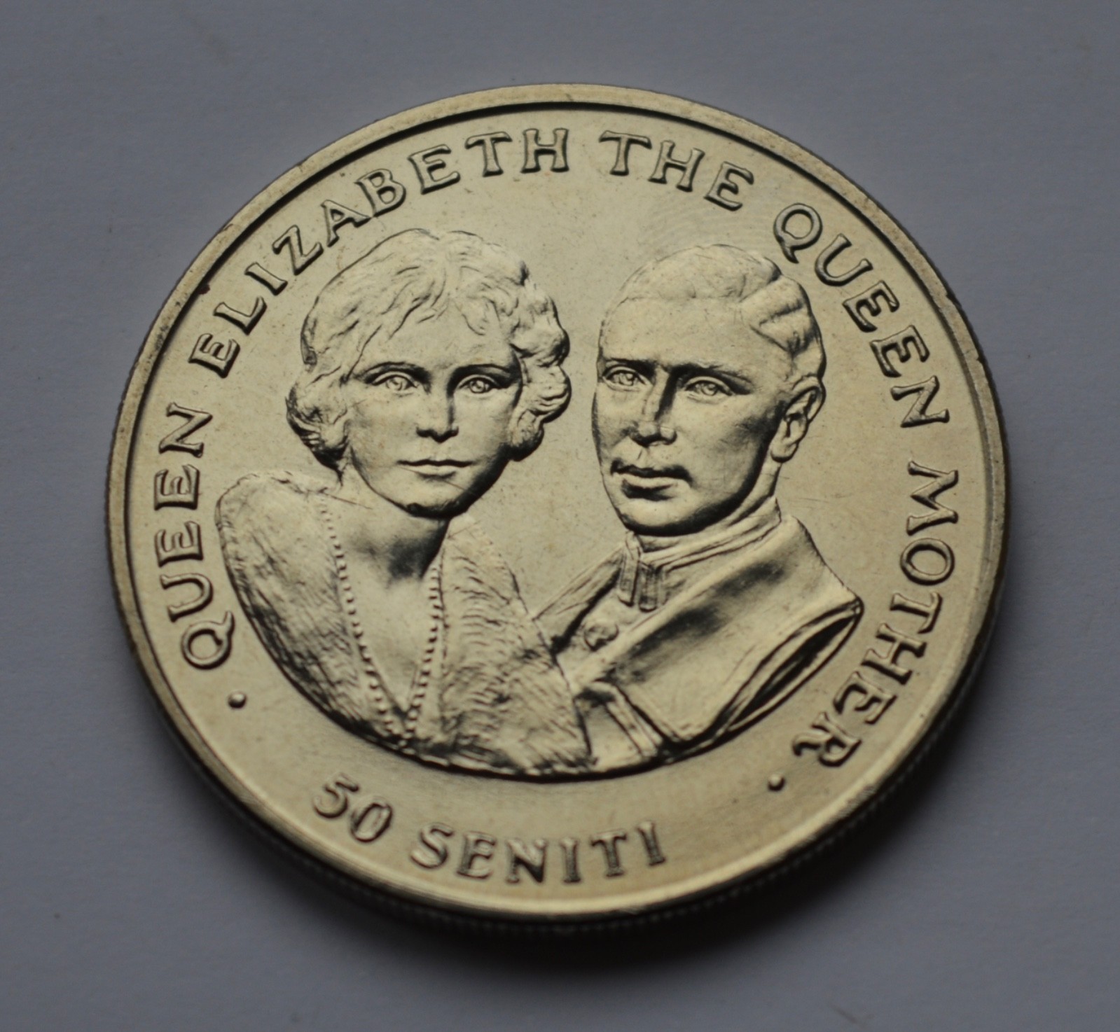 Tonga 1985 50 Seniti Queen Elizabeth The Queen Mother Coin.