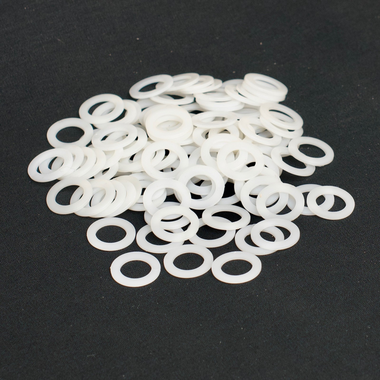 White Nylon Washers for Guitar Pedals and Footswitches (Pkg. of 100)