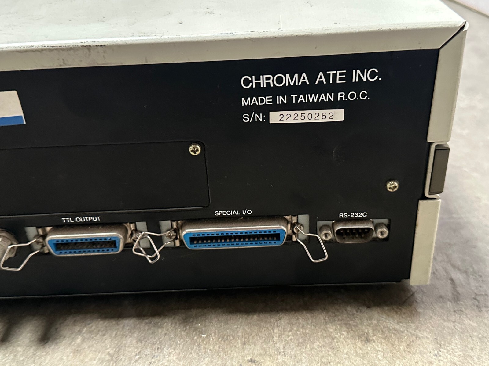 AS IS - Chroma 2225 Programmable Video Pattern Generator 250MHz **Untested**
