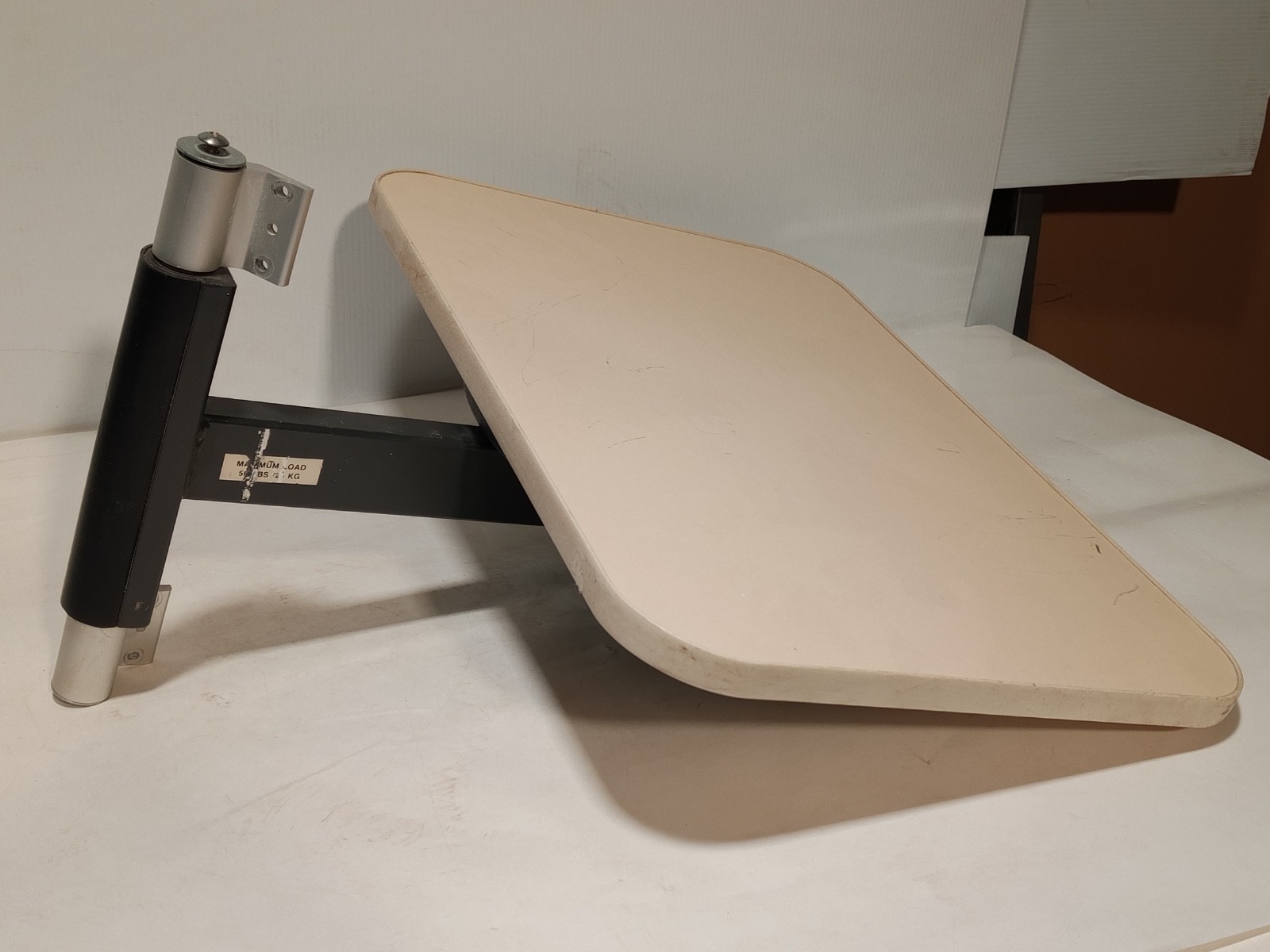 Unbranded Adjustable Overbed Table Tray Beige Laminate Top 50 Lb Capacity