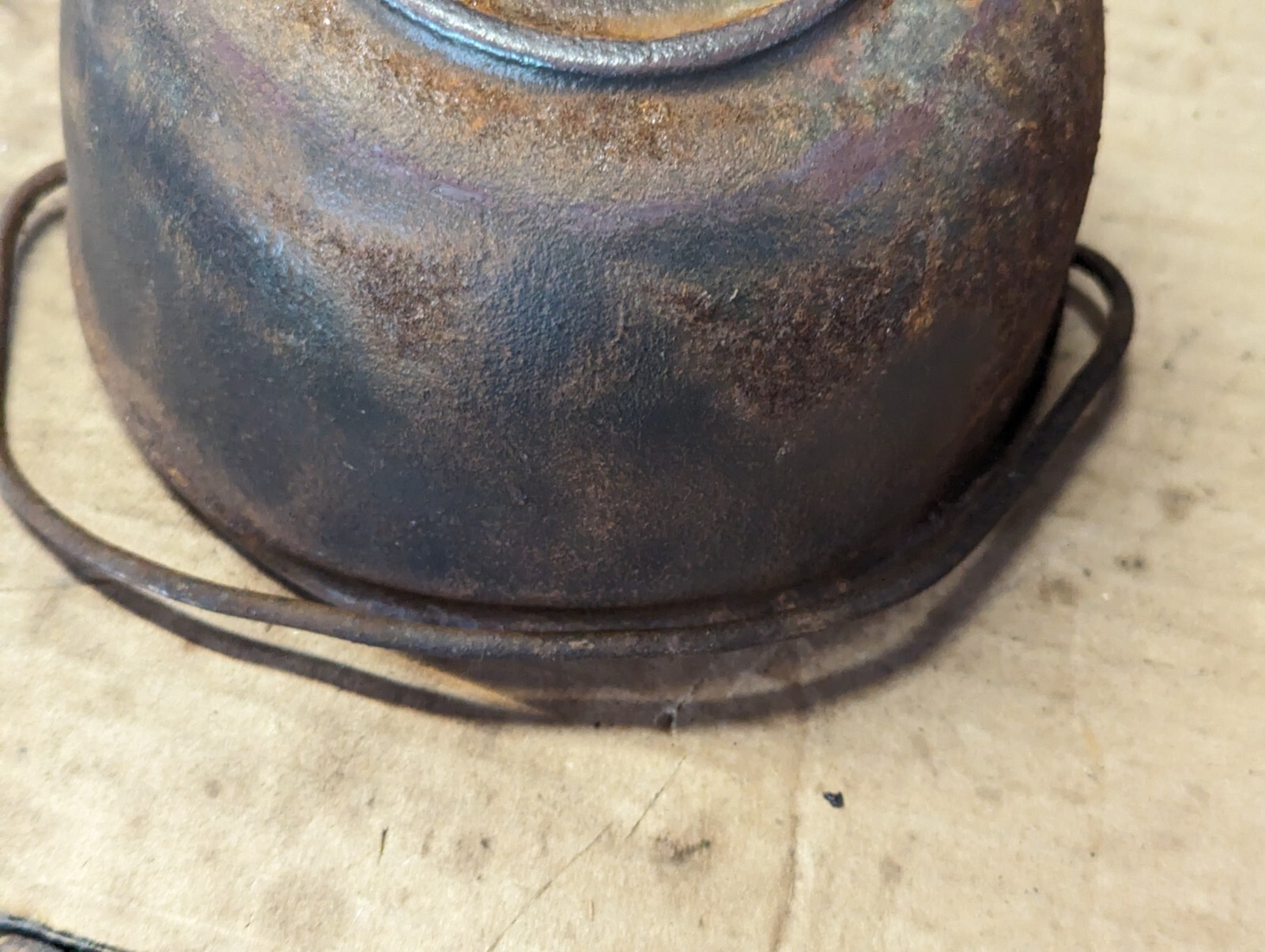 Cast Iron No.6 Blacksmith Melting Pot - Used