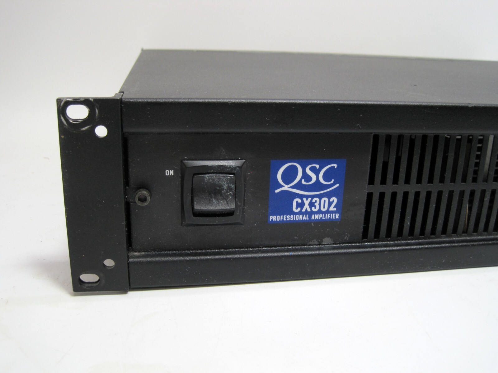 QSC CX302 2 Channel Power Amplifier Rackmount