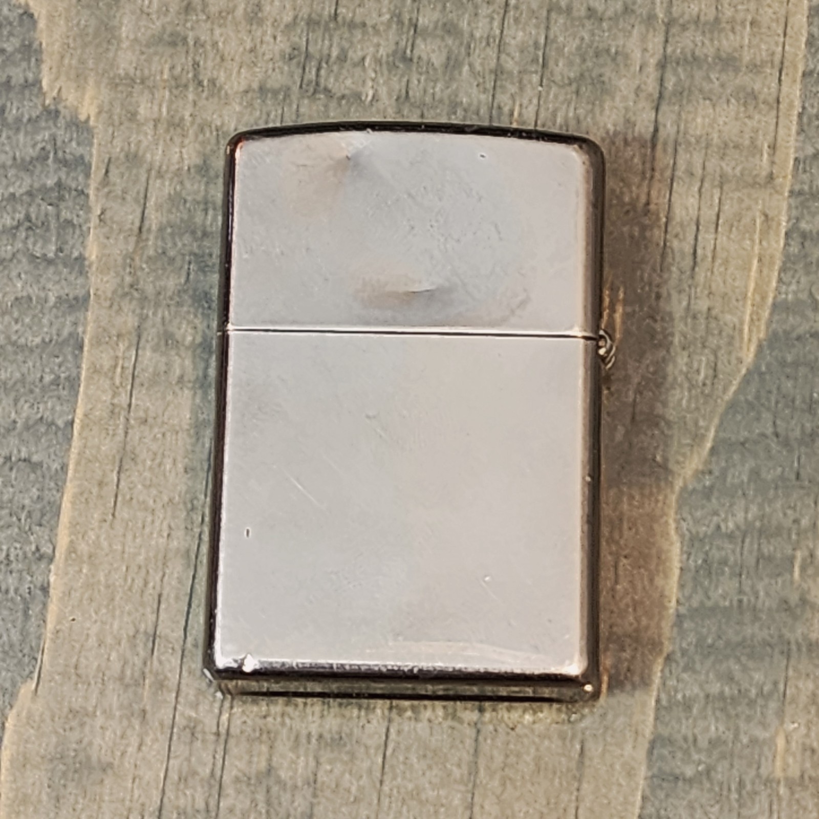 Zippo Queen Black Ice