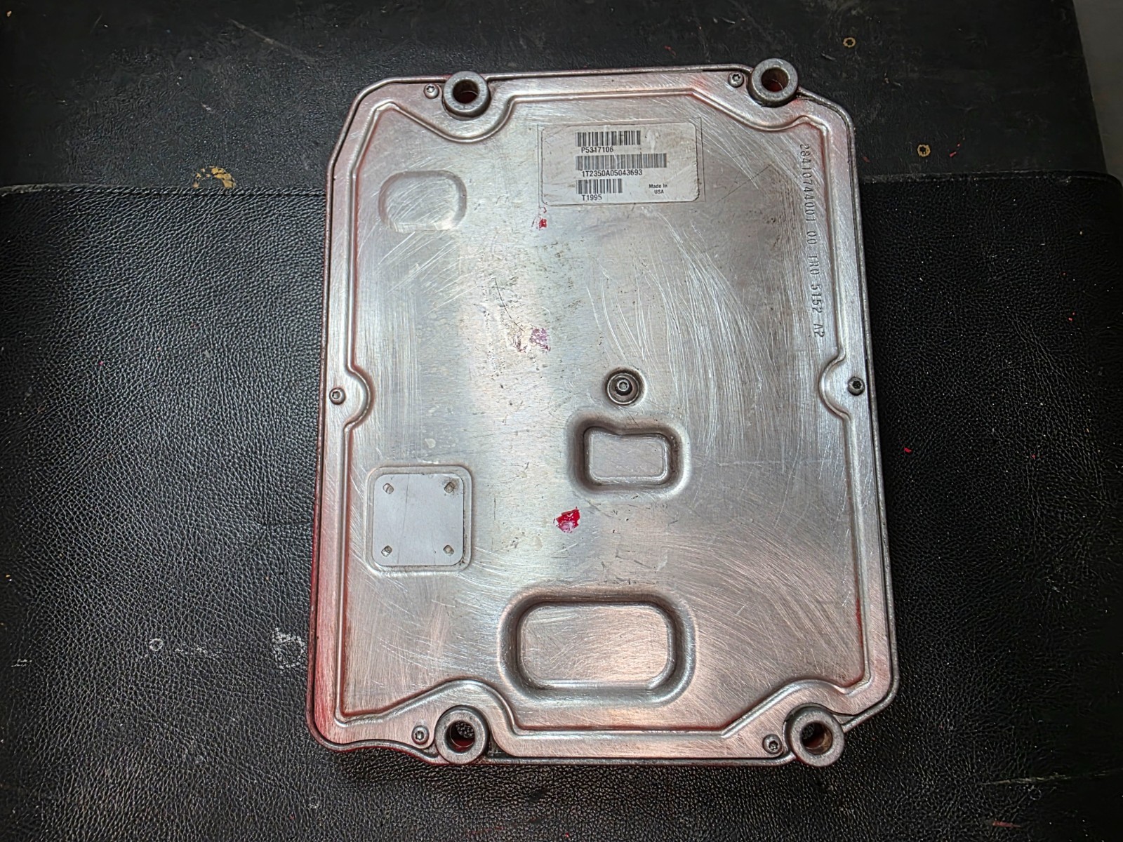 Cummins ISB Engine Control Module (ECM) Part # 5317106, CM2350 B101, CPL 4517