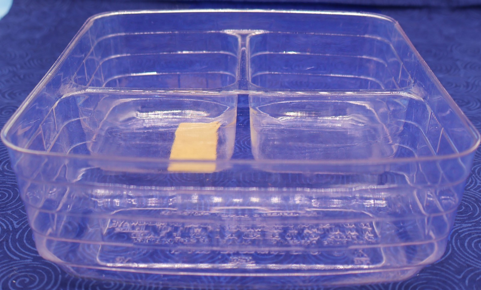 Longaberger Basket Protector 41581 – Divided Insert – Clear Plastic – 7” x 7.5”