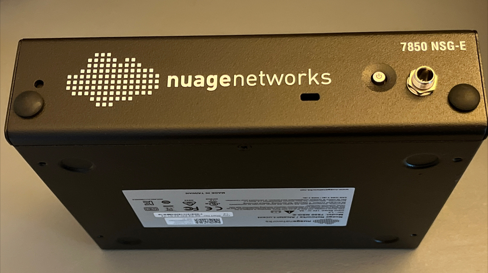 Nuage Networks / Alcatel-Lucent 7850 Network Services Gateway 7850 NSG-E