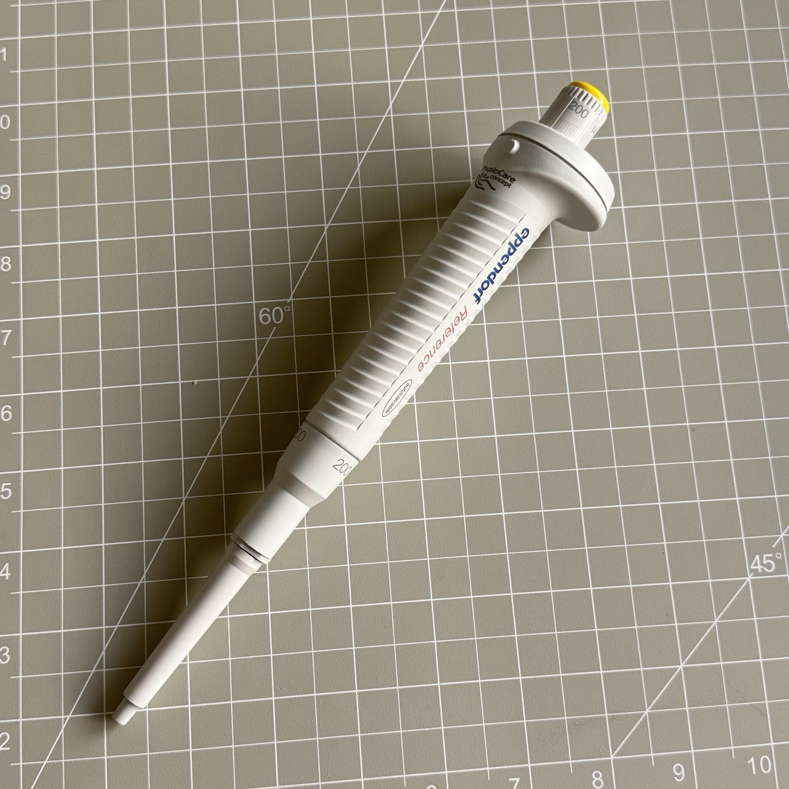 Eppendorf Reference 200µL Adjustable Single Channel Pipette PhysioCare Germany