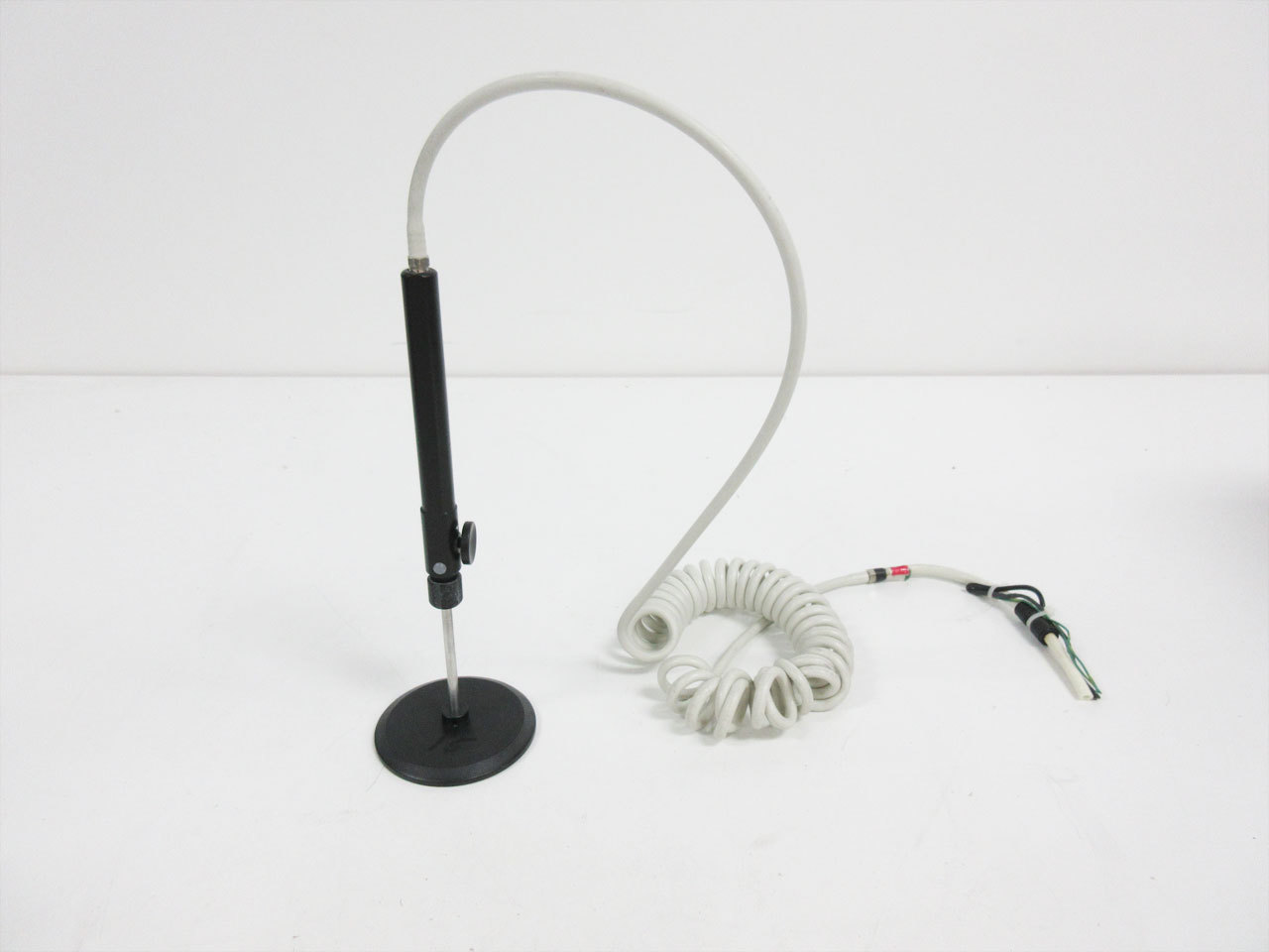 H-SQUARE CO. SQ2 942-4 75 MM (76.4) 3" WAFER VACUUM SUCTION HEAD LIFT ESD