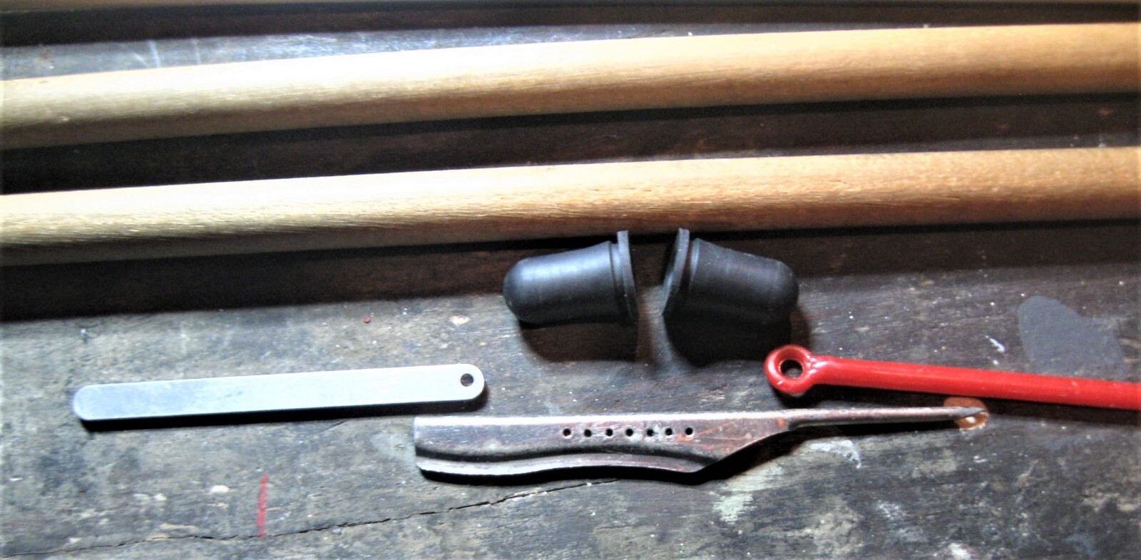 KNITTING/CROCHETING ACCESSORIES-