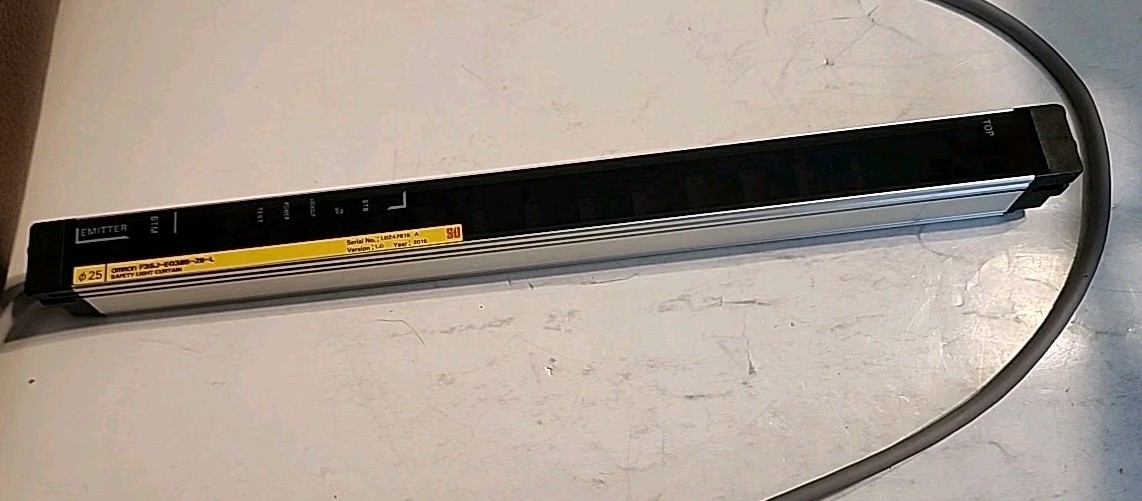 OMRON F3SJ-E0305-25-L / F3SJE030525L - Free Shipping