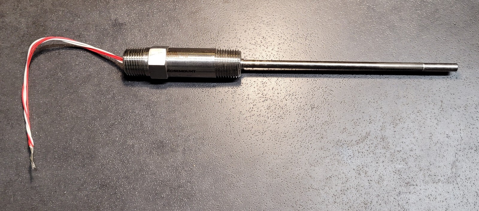 ROSEMOUNT 214CRTSMB1S4E0062SLE Temp Sensor. Never Installed, No Box