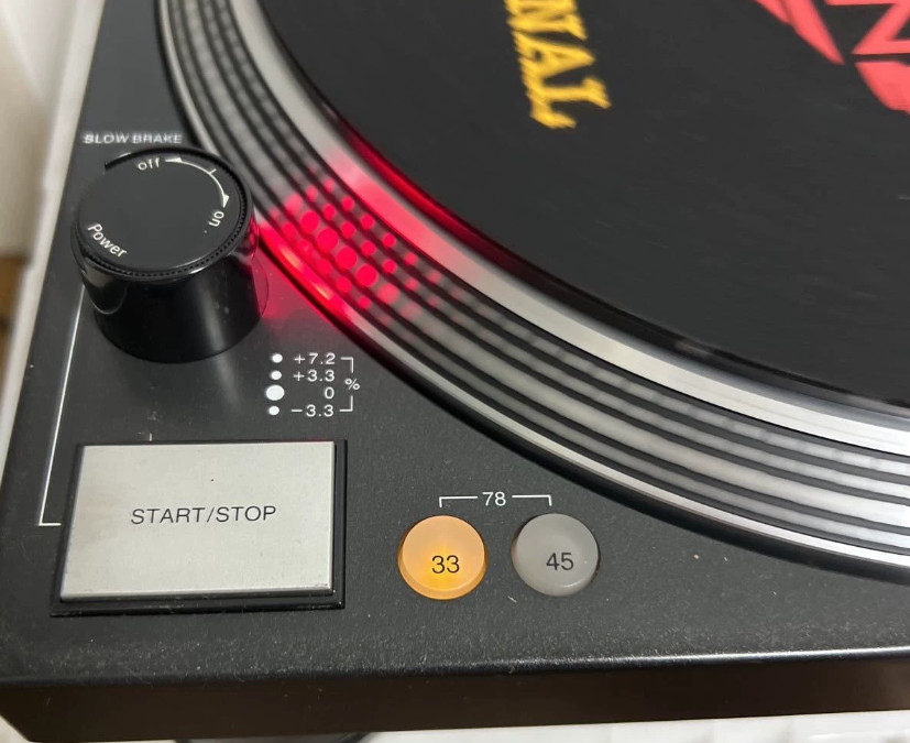 1pcs DENON DP-DJ100 Turntable