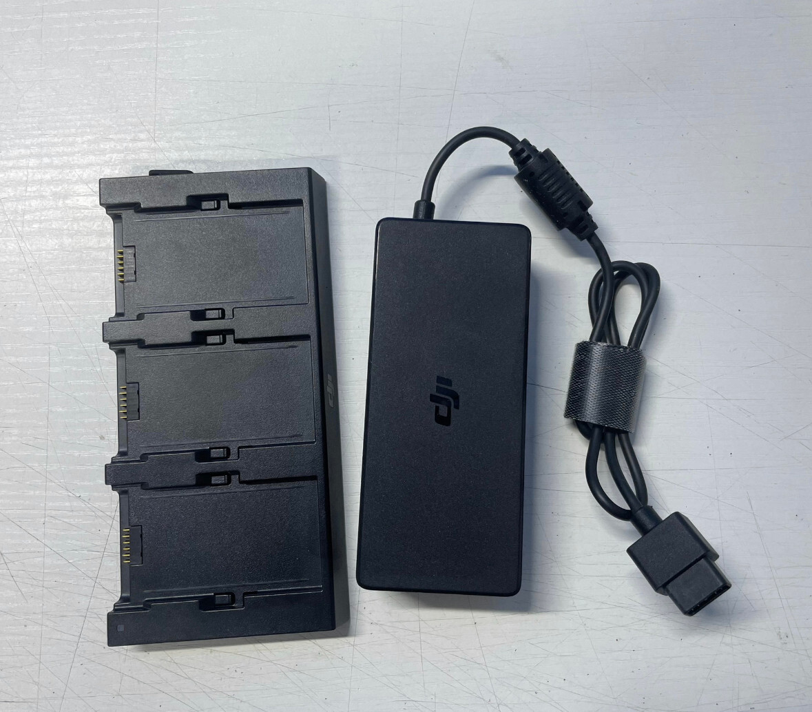 DJI Spark Battery Charging Hub and Power adapter 13.05v 3.83 5v2a f1c50