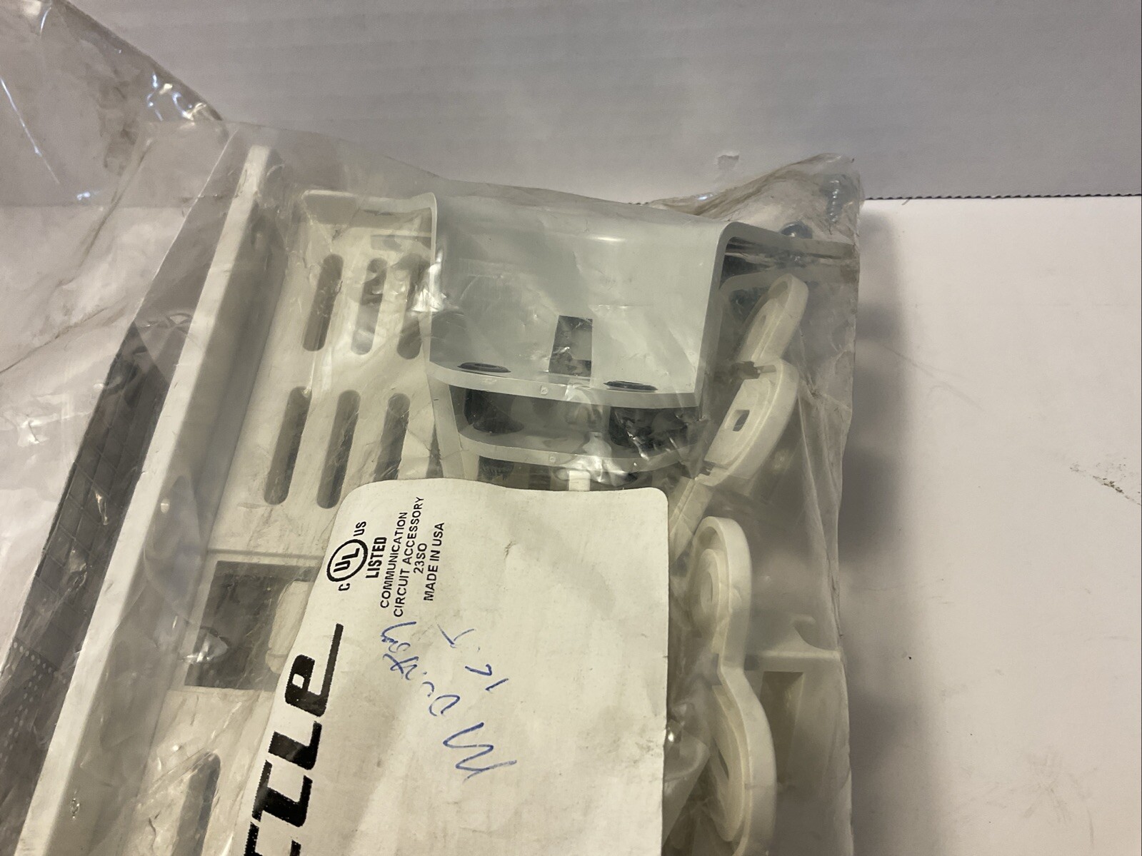Suttle SE MXE ACC 1 Mounting Kit Brand New Lot Of 4