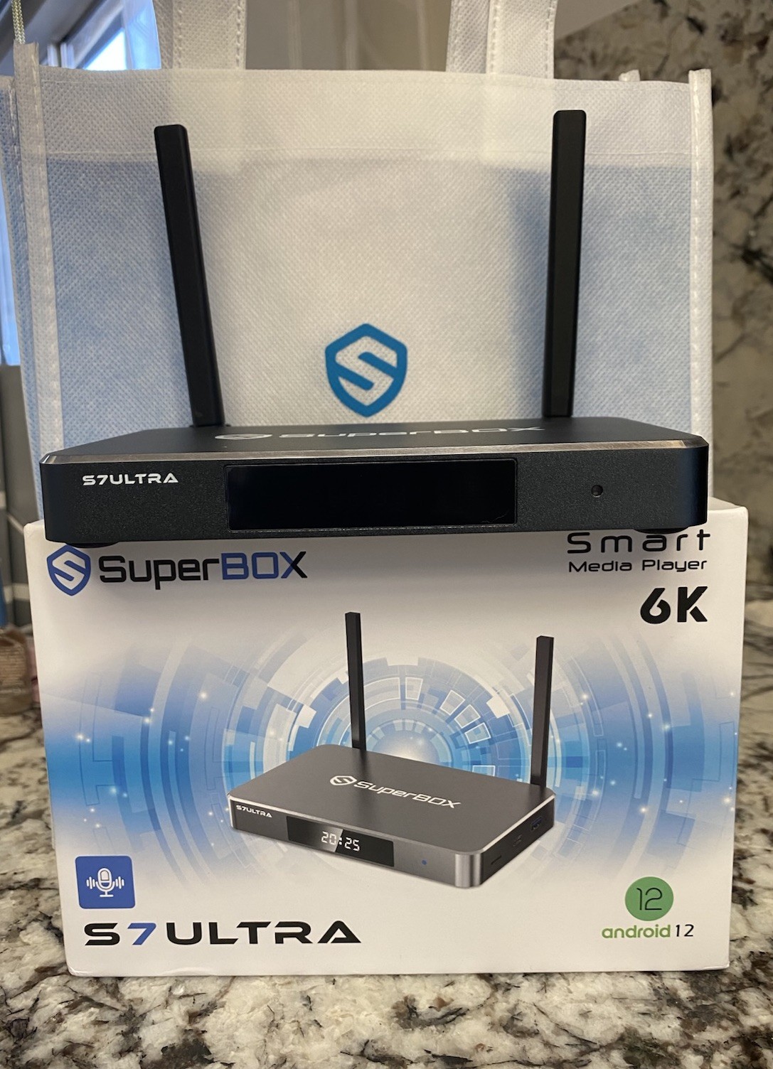 2026 SUPERBOX S7 ULTRA TV BOX Media Player 4GB + 128GB Wi-Fi 6, FAST SHIPPING!!!
