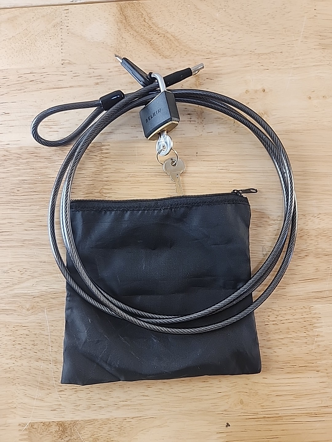 Belkin F8E550 Notebook Security Lock