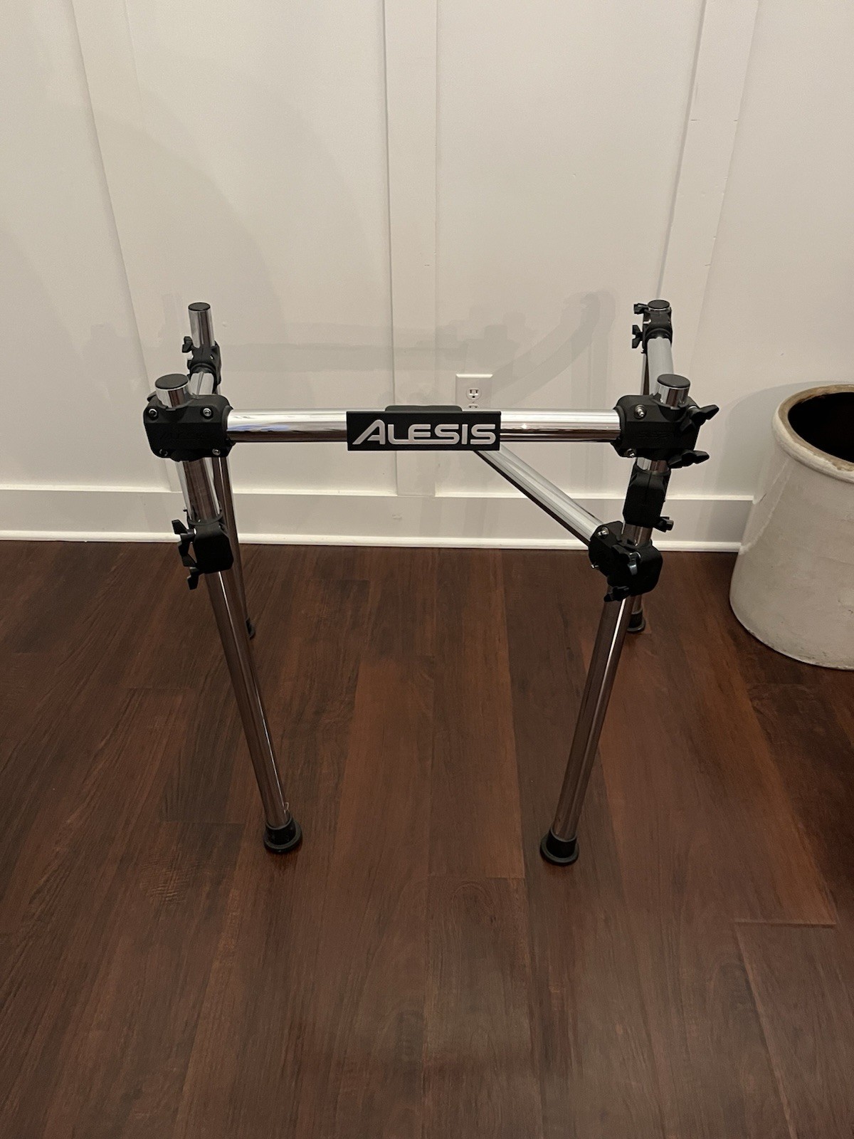 Alesis Chrome Drum Rack Surge 1.5 Inch Tubing NICE FREE SHIPPING