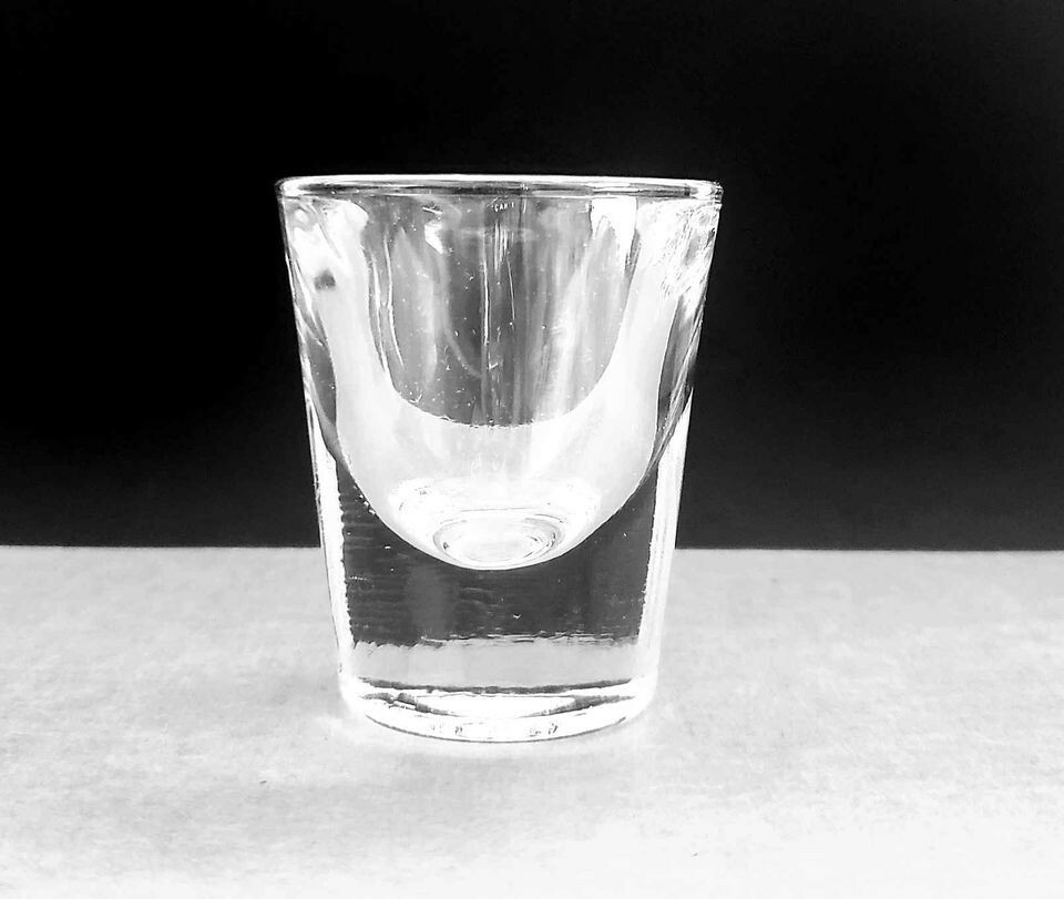 NIB Libbey 1oz Shot Glasses Case of 12 Clear Glass 5122 Celebration Party Cheers