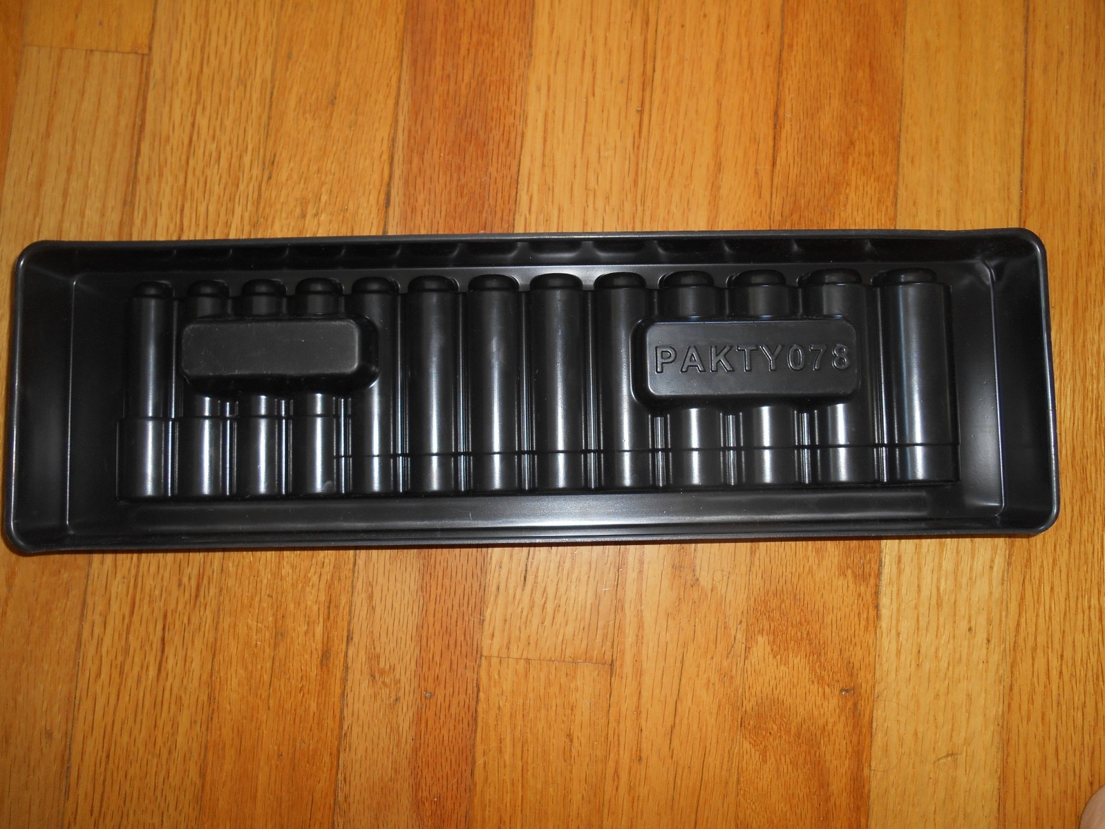 Snap-on OEM Socket Trays PAKTY, MAGNETIC HOLDERS, PLASTIC SOCKET TRAYS