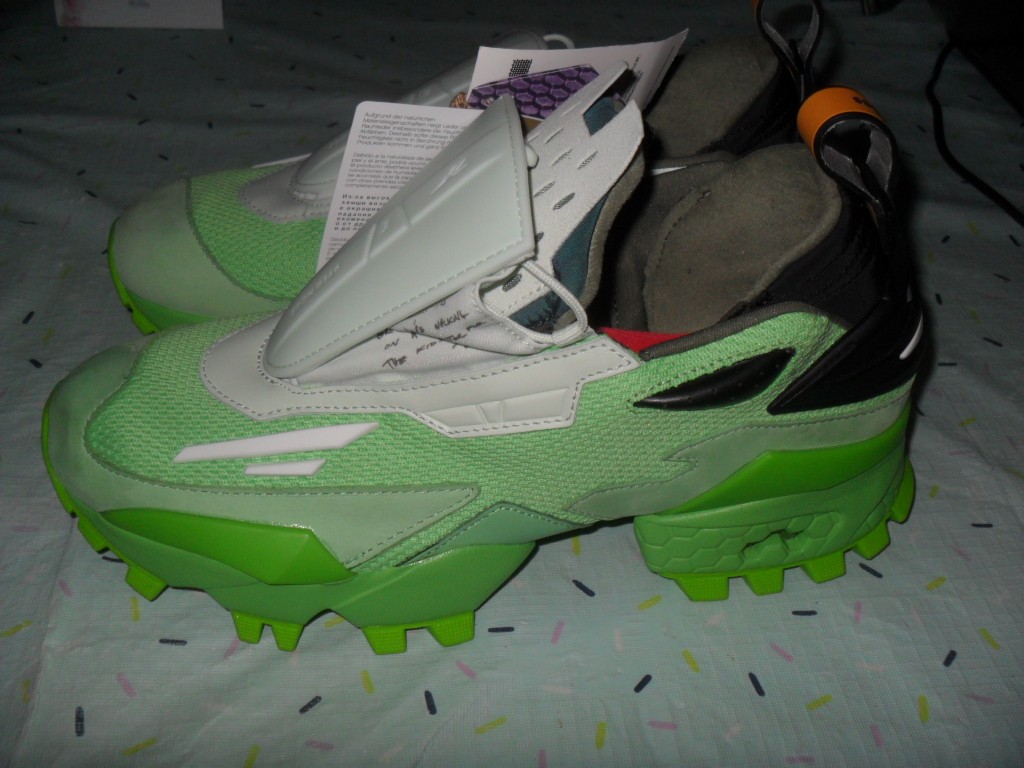 PYER MOSS X REEBOK EXPERIMENTAL FURY 4 TRAIL SIZE 45 (11.5 us) (no box)
