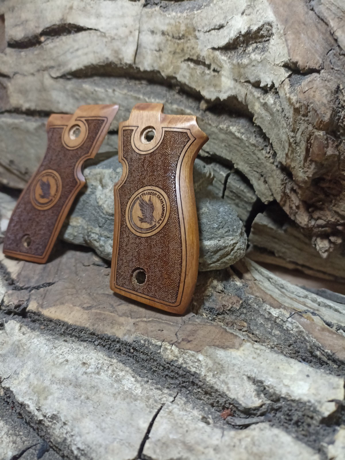 Tisas Fatih 13 walnut grips for first version straight model.