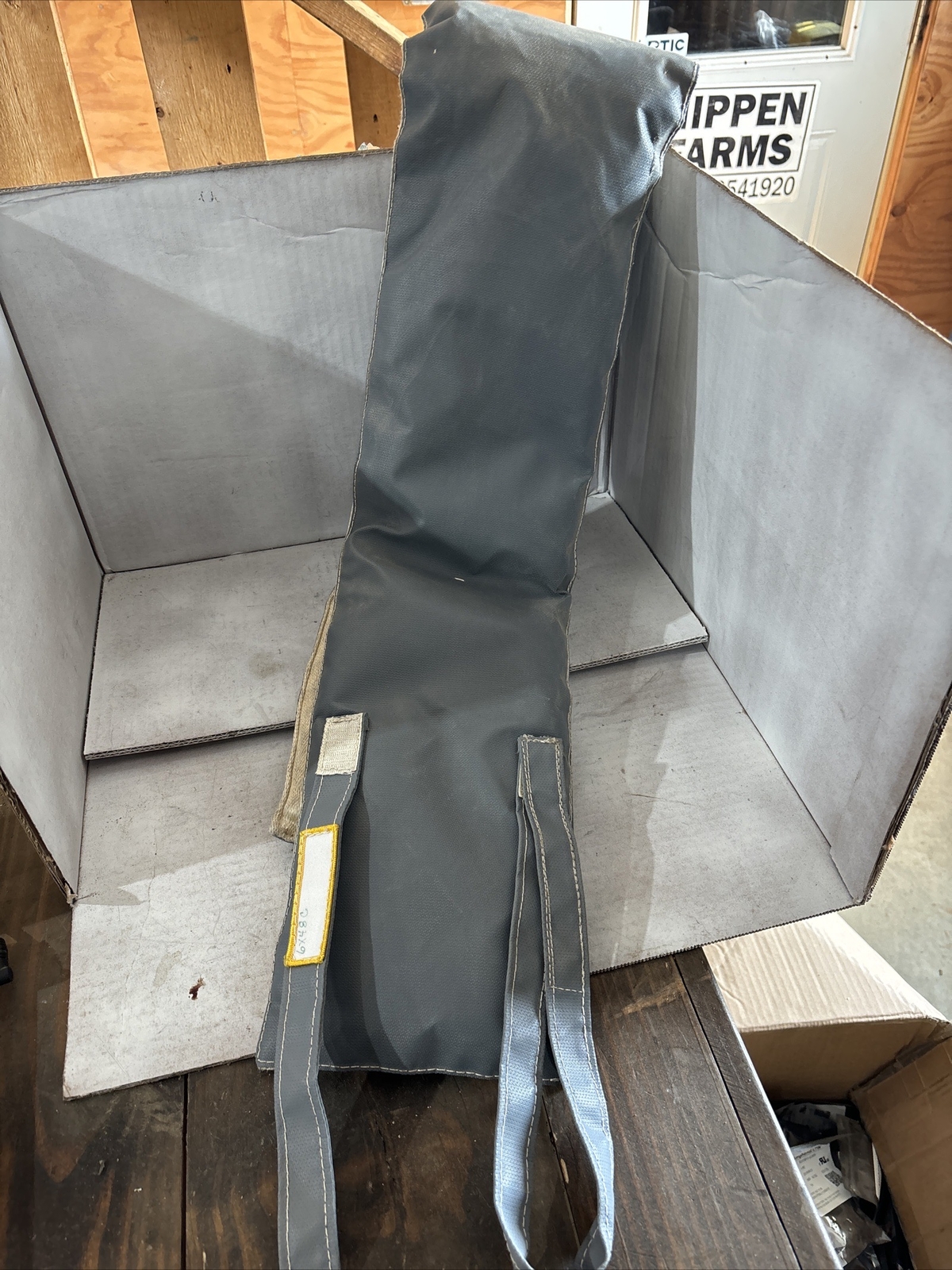 Insul Vest Inc 6" W x 48" L Thick Throw Blanket 3 strap High Temperature (NP8)