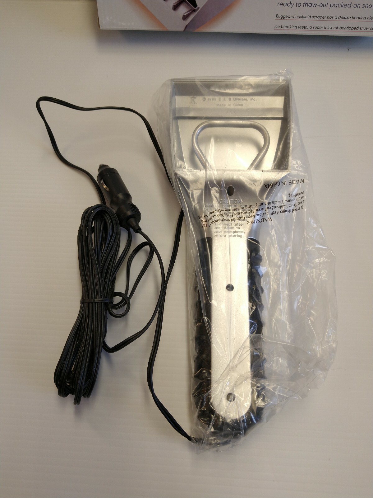 Electric Windshield Scraper Ice Scraper Snow Remover Tool. Perfect Solutions