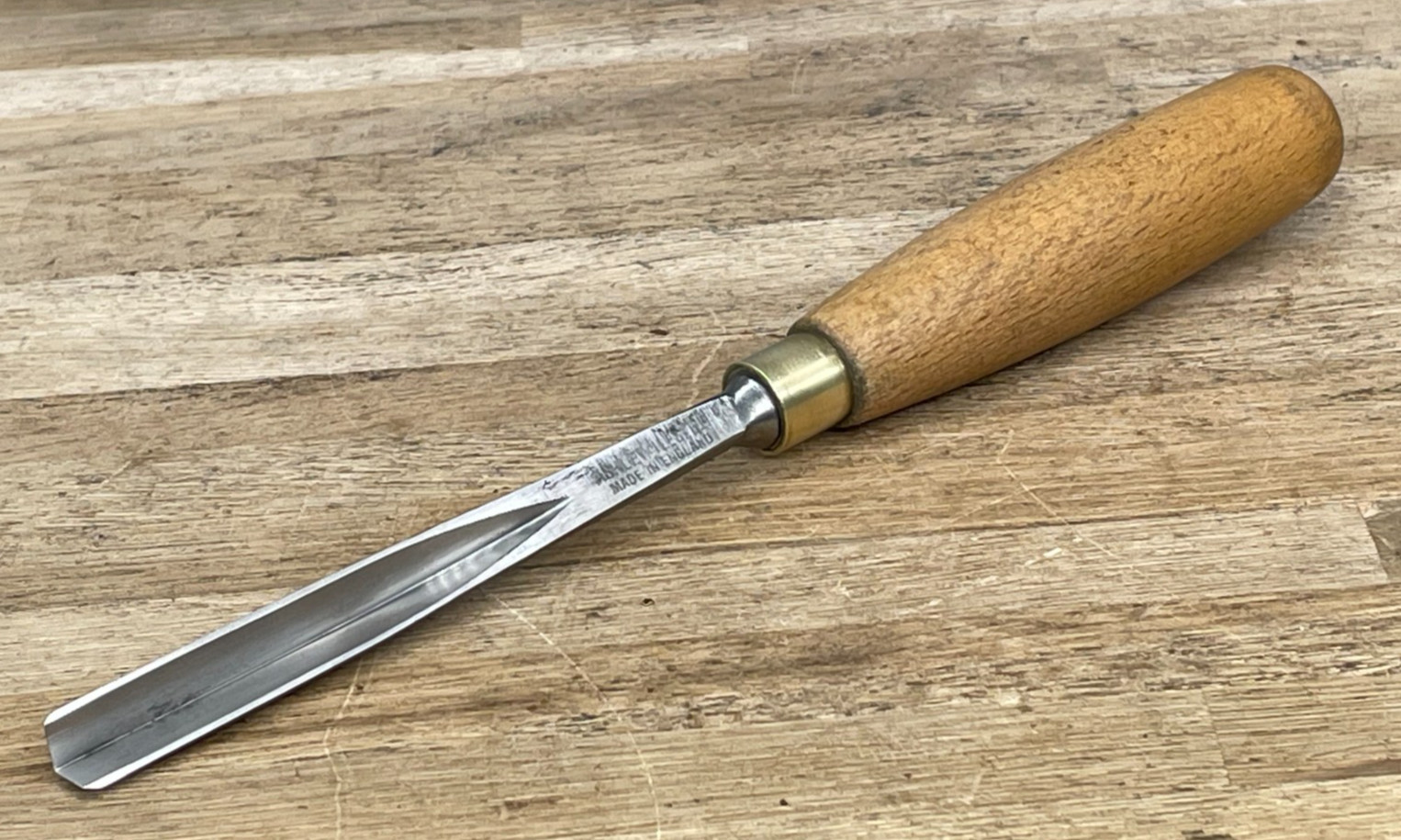 Ashley Isles 1/2" V Vee Gouge Chisel Woodworking Tool