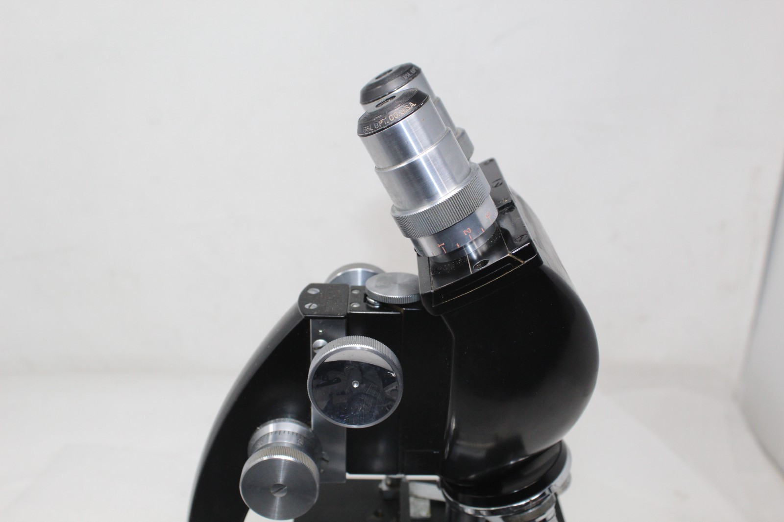 Bausch & Lomb Binocular Microscope w/ 10x optics and 10x, 43x and 97x lens