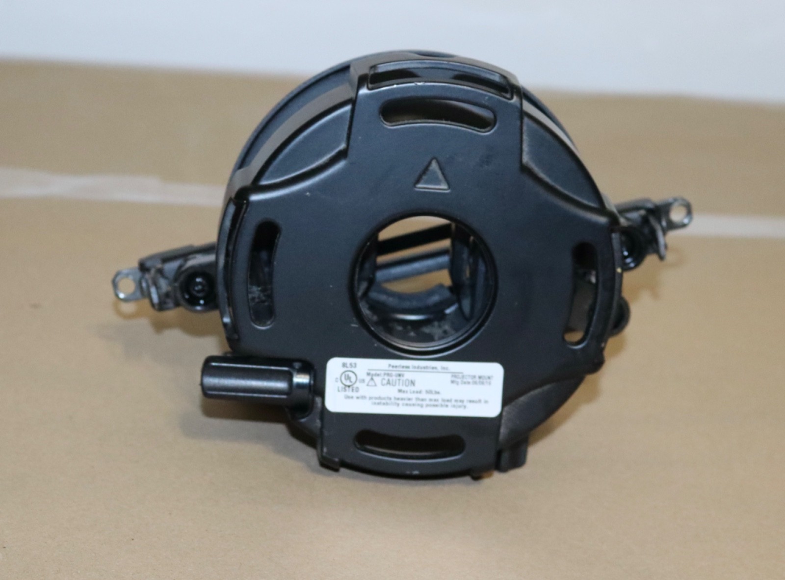 Peerless PRG-UNV Precision Gear Projector Mount