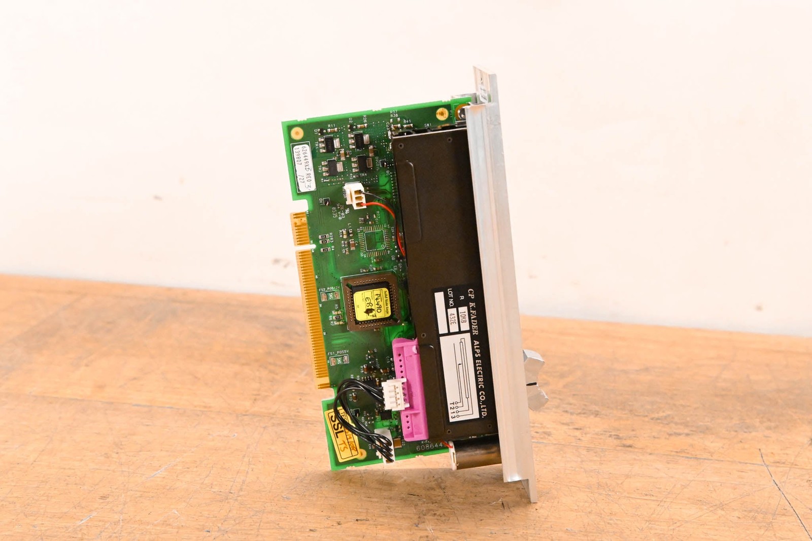 Solid State Logic C300 HD Motorized Fader Module – ALPS K-Fader Assembly CG01UZP