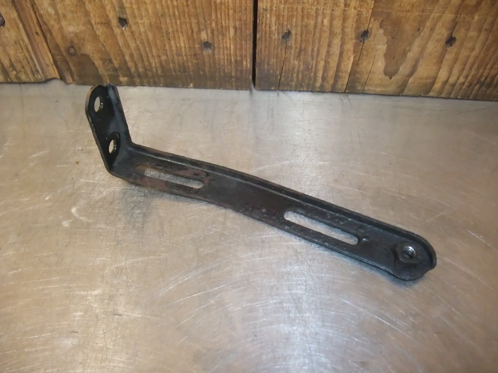 Suzuki GSX1300R K8 Hayabusa Gen 2 2008 Oil Cooler Bracket GWO #281