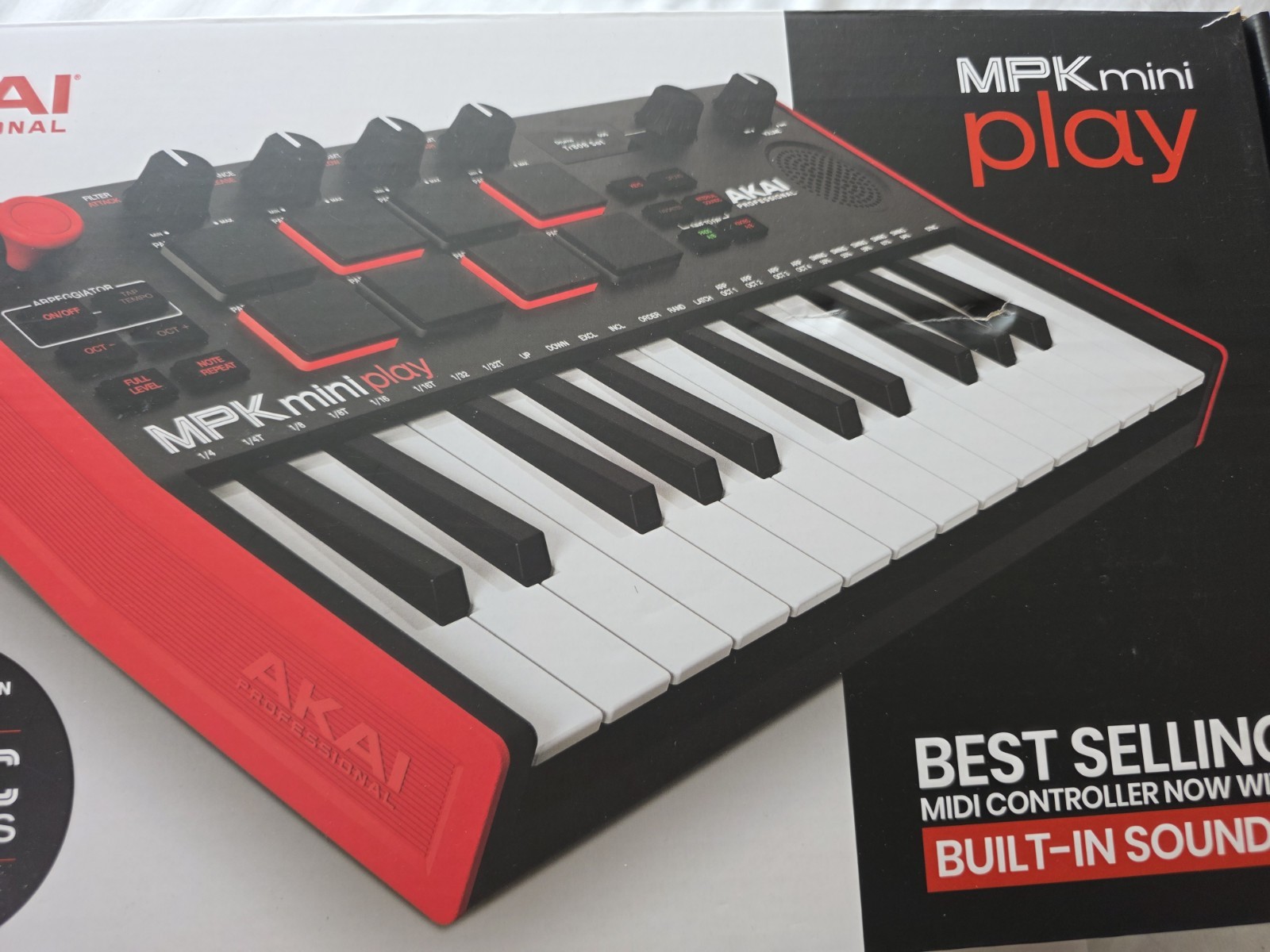 Akai MPK mini play 25-Key MIDI Keyboard Controller Built-In Speaker USB Synth