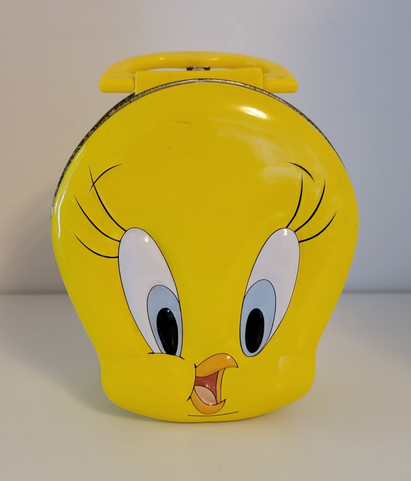 Tweety Bird Metal Lunch Box Tin – Looney Tunes Yellow Collectible Case with Hand
