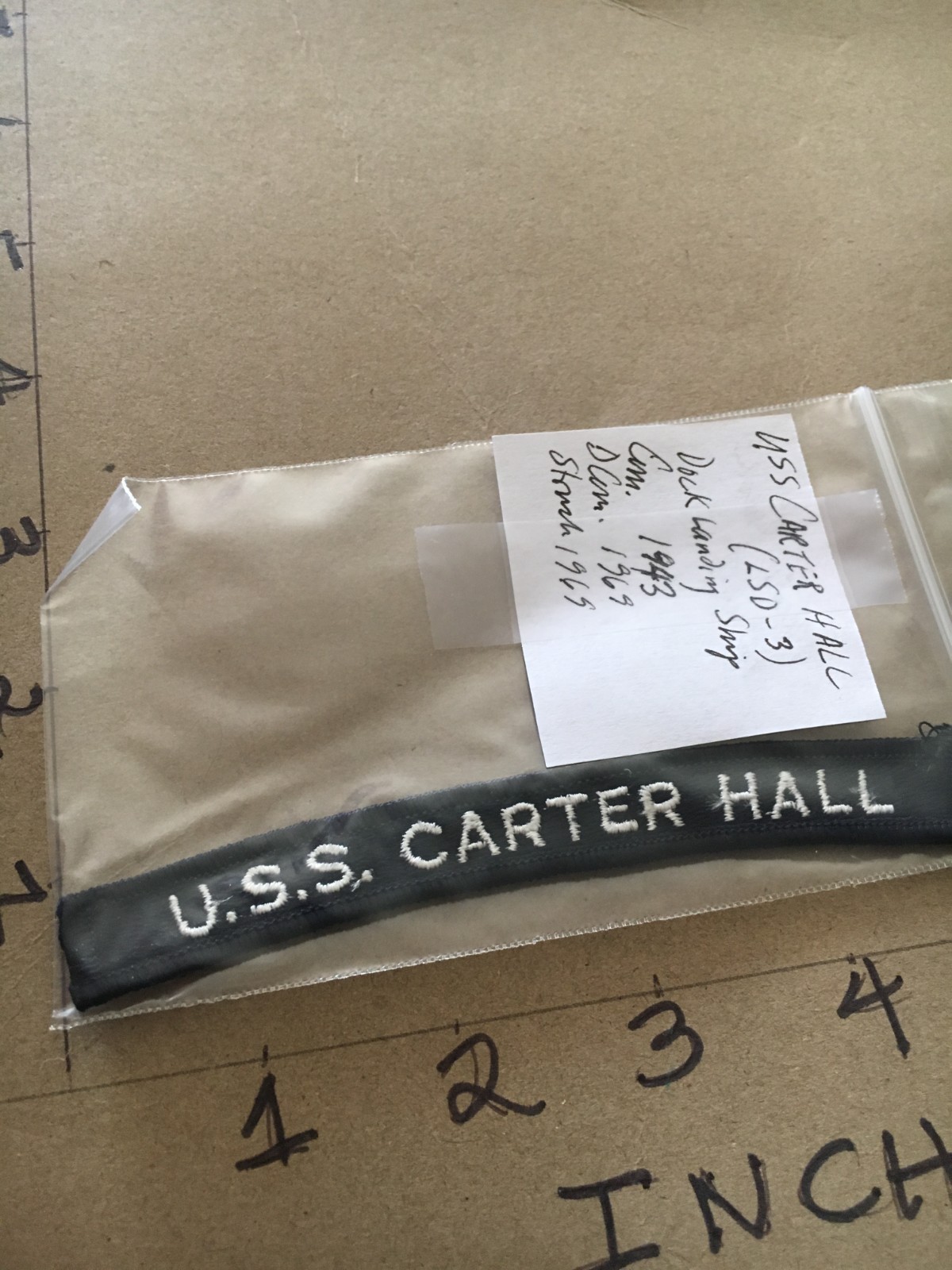 US NAVY SHOULDER STRIP TAB *** rocker *** Patch USS Carter Hall