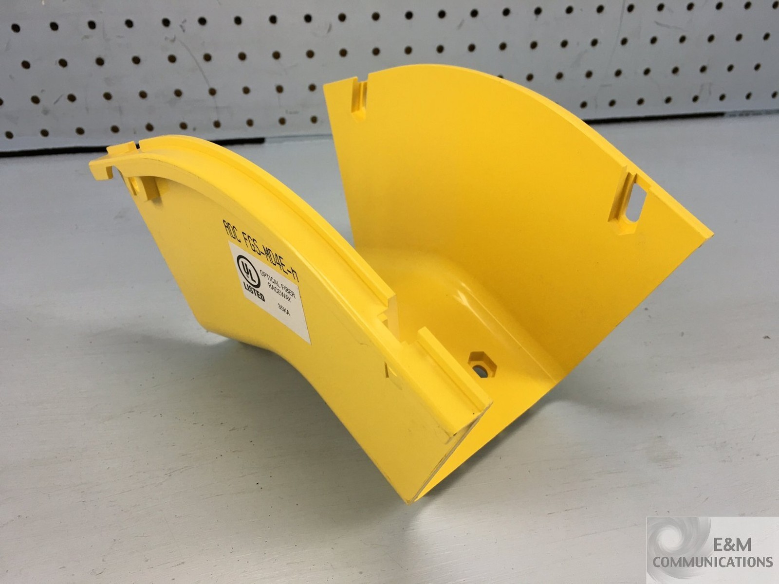 NEW FGS-MD4E-A ADC TE COMMSCOPE FIBERGUIDE 4" 45 DEGREE DOWN ELBOW