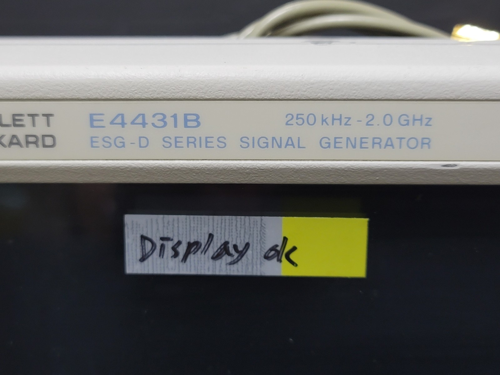Agilent E4431B 250kHz - 2Ghz front panel , As-Is (0105)