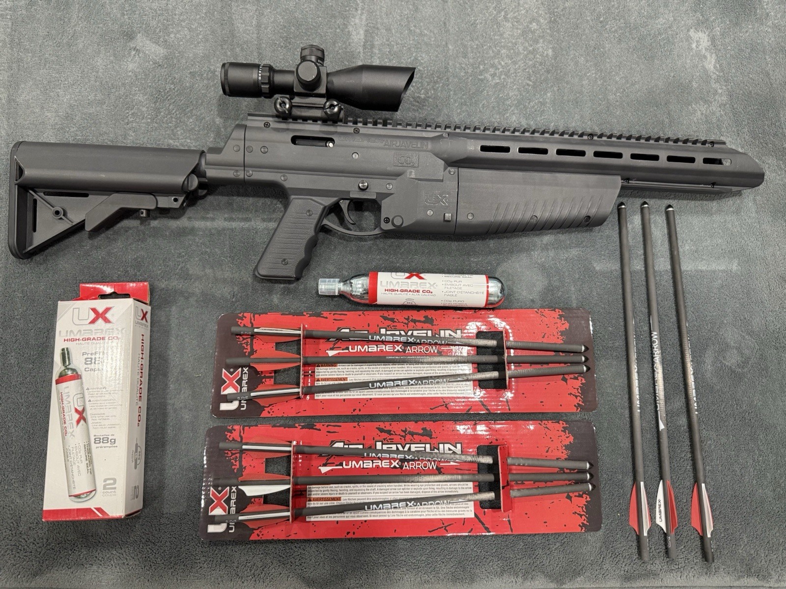 Umarex AirJavelin CO2 Air Rifle W/ Scope, 9 Arrows, 1 New CO2